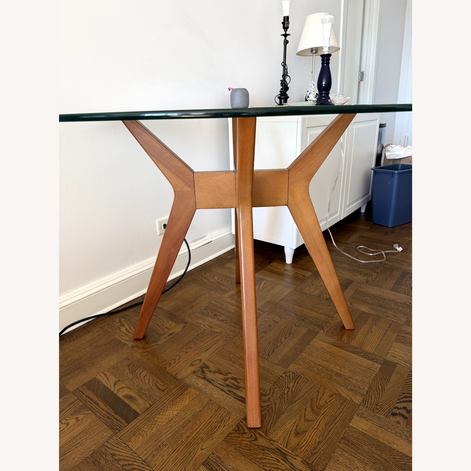 Jensen Round Dining Table (42") - image-3