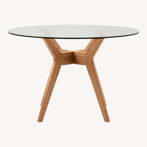 Used Jensen Round Dining Table (42") for sale on AptDeco