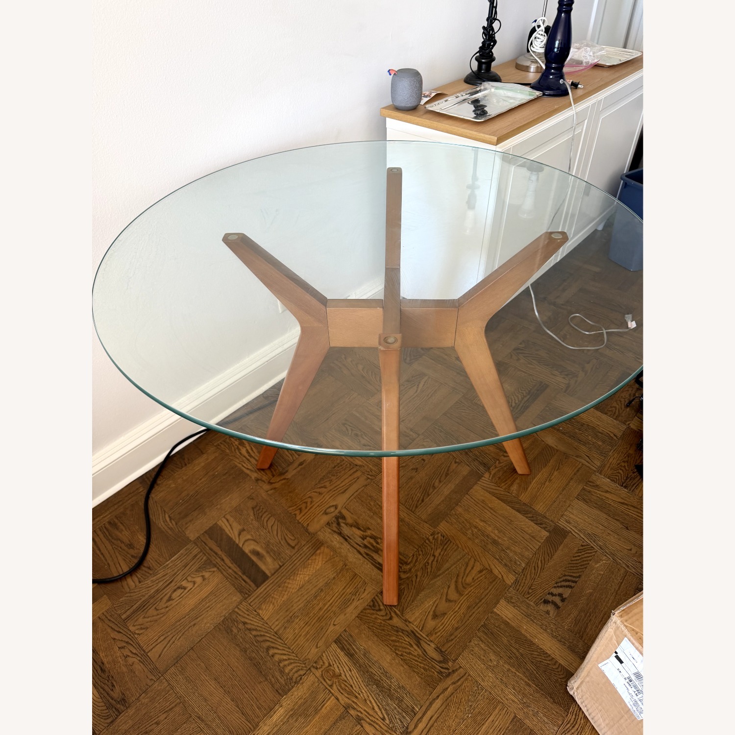 Jensen Round Dining Table (42") - image-2