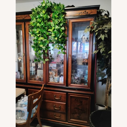 Used Wall Unit for sale on AptDeco