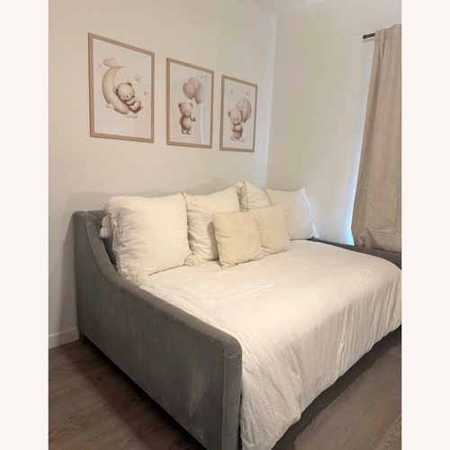 Used Devyn Tufted Velvet Daybed - Oak for sale on AptDeco