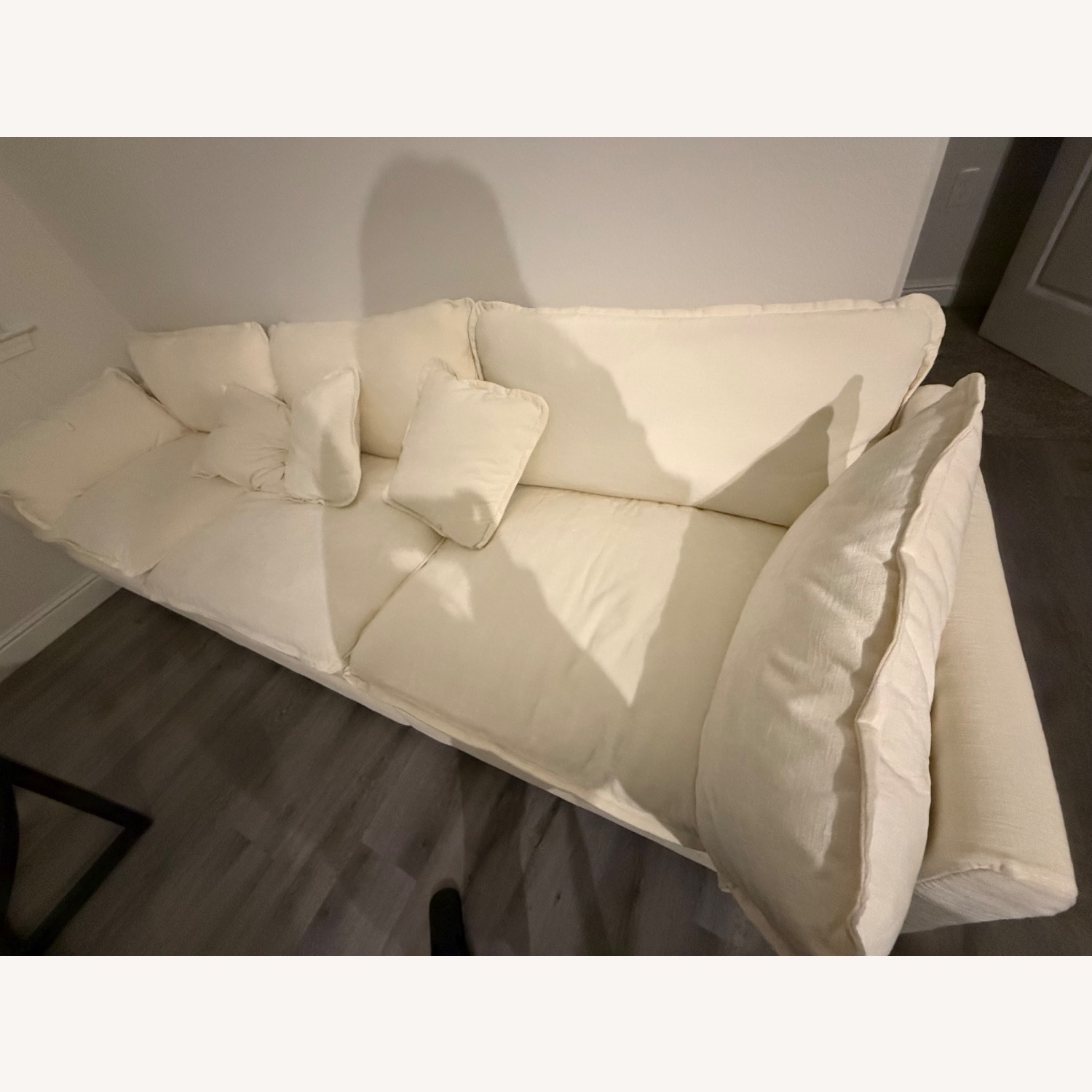 Bed Bath & Beyond White Fabric 3+ Seater Sofa - image-4