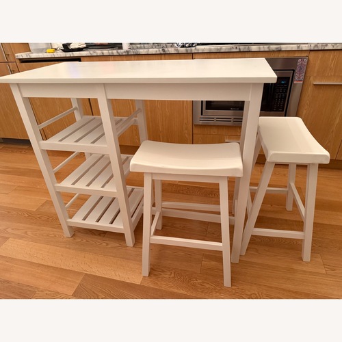 Used 2 Person Counter Height Dining Set for sale on AptDeco