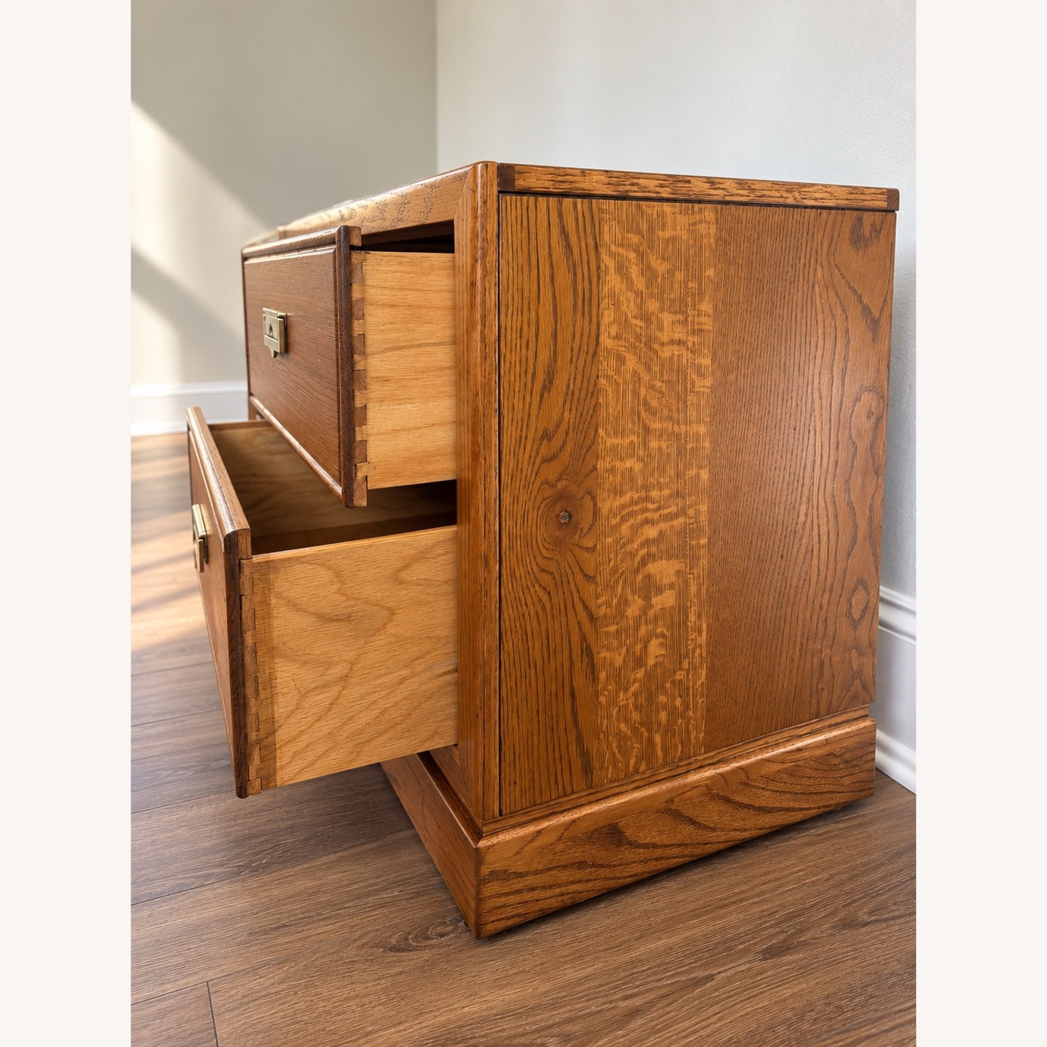 Vintage Thomasville Campaign Nightstands - image-12