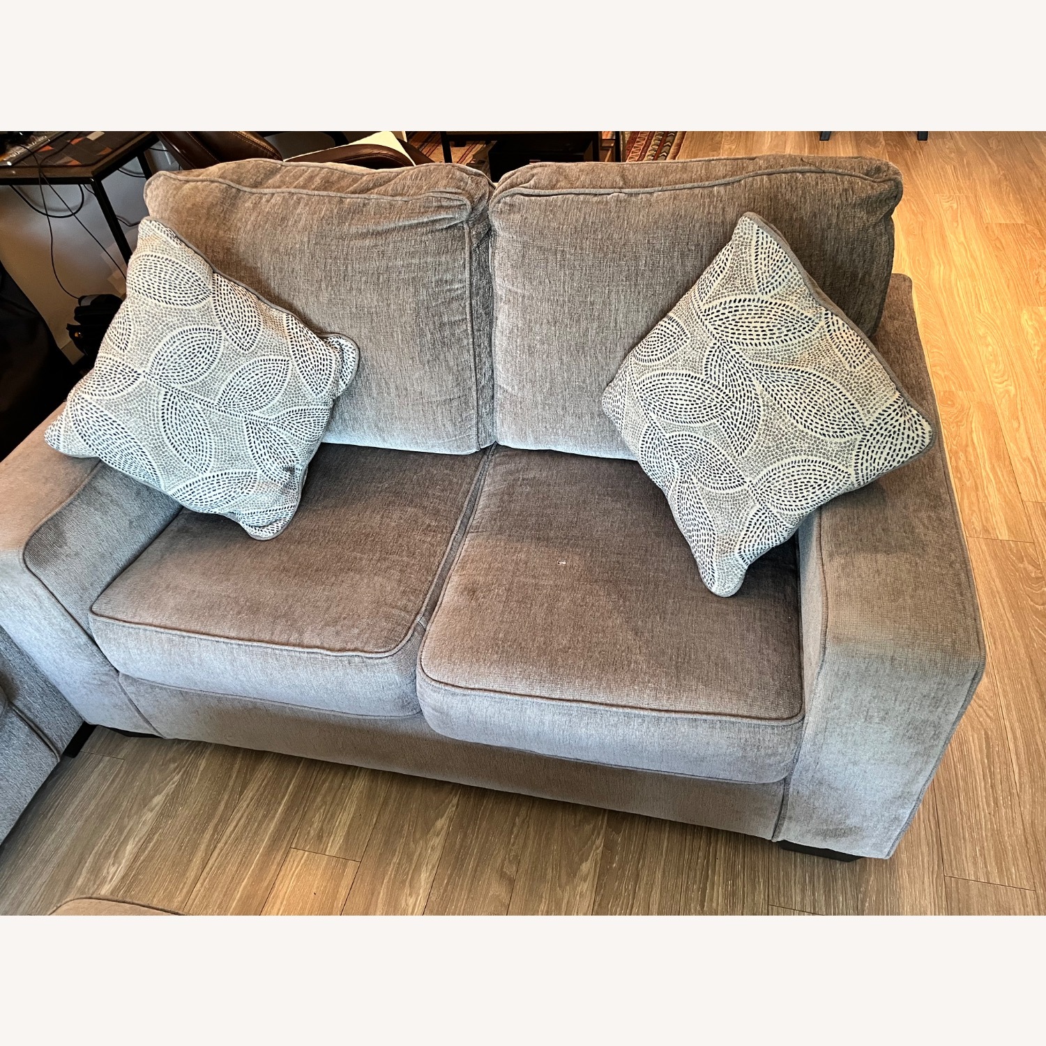 Light Gray Fabric 3+ Seater Sofa - image-4