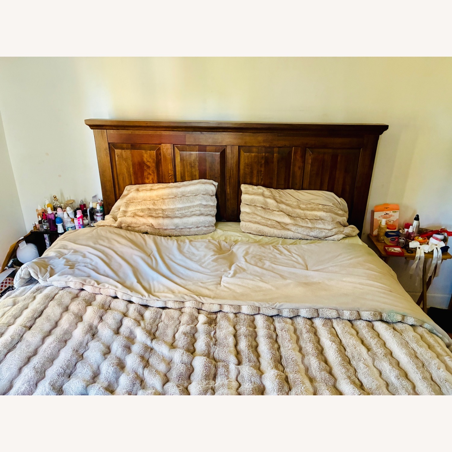 King Bed - image-2
