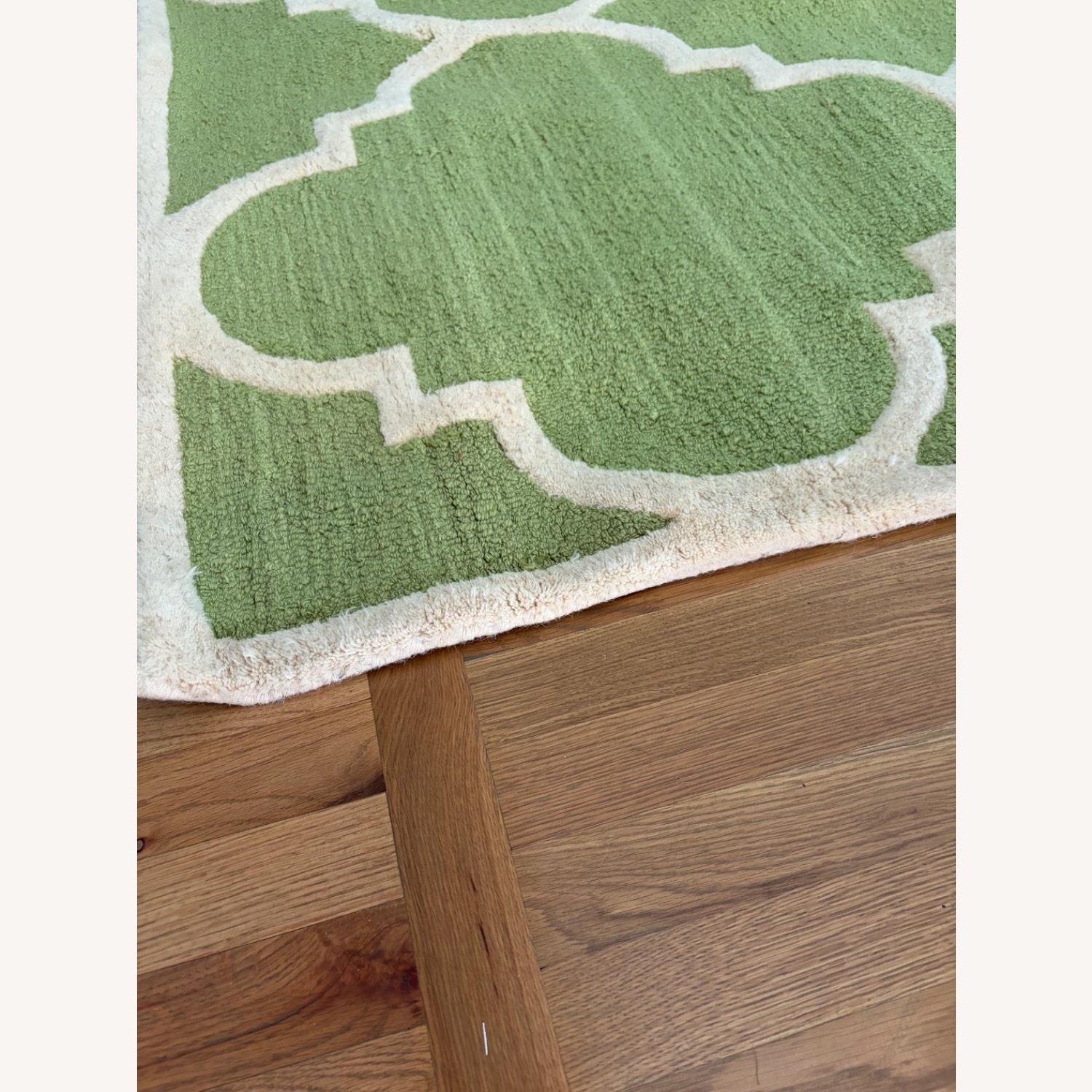 Safavieh Green Wool Area Rug 5' x 8' - image-2