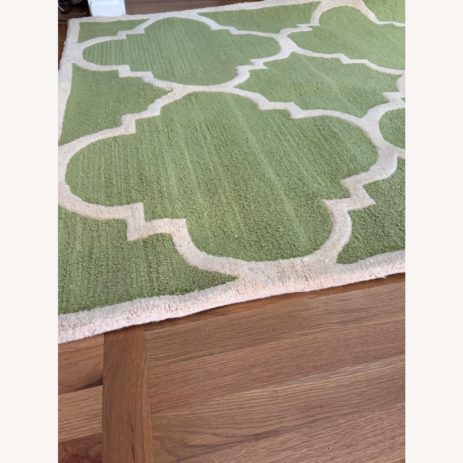 Safavieh Green Wool Area Rug 5' x 8' - image-3