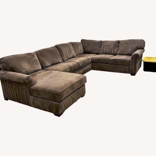 Used Havertys Piedmont Sectional Sleeper Sofa for sale on AptDeco
