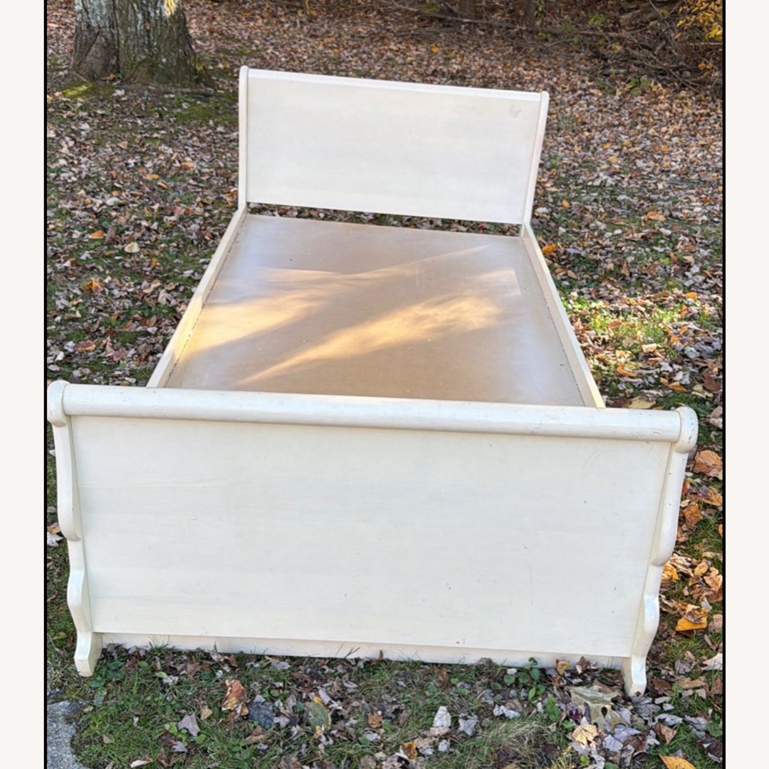 Bellini Twin Sleigh Bed - image-2