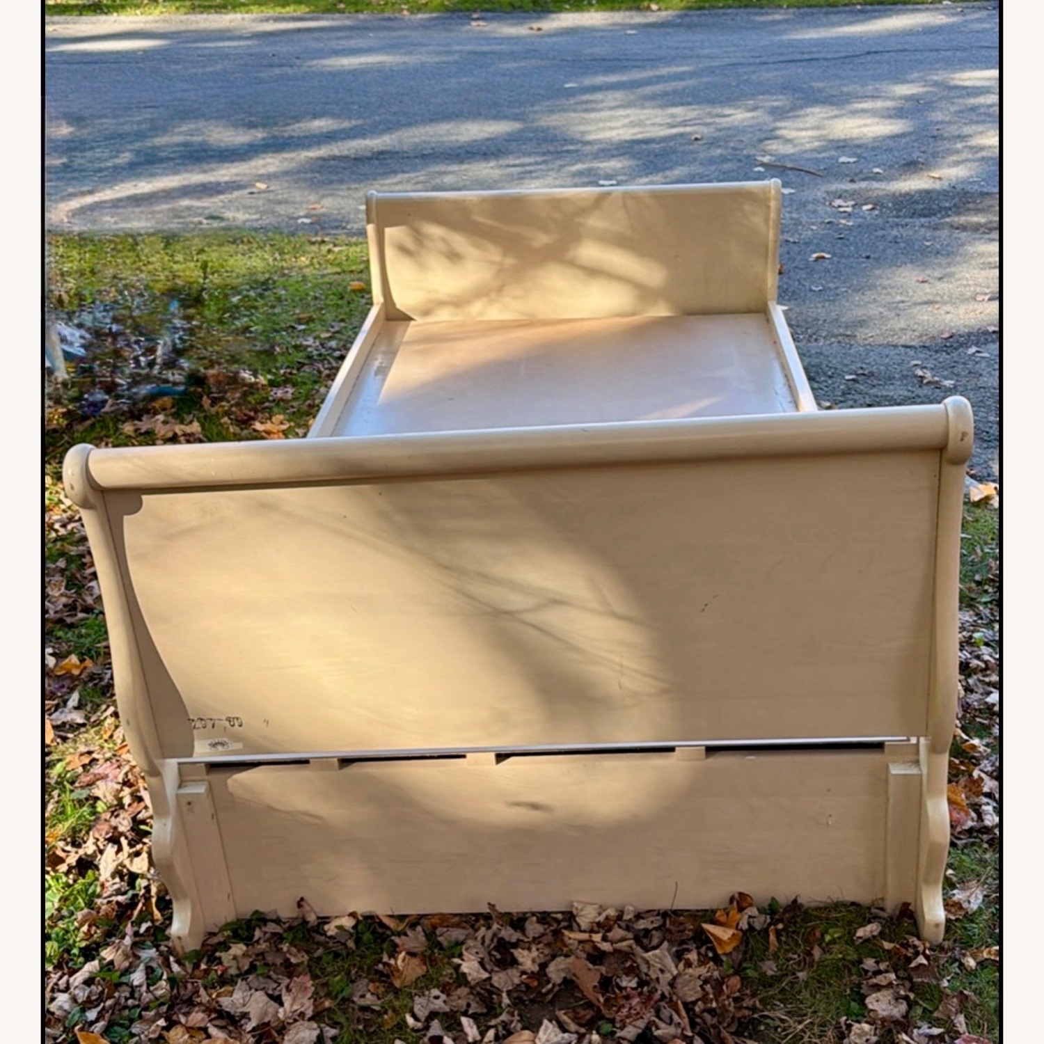 Bellini Twin Sleigh Bed - image-3