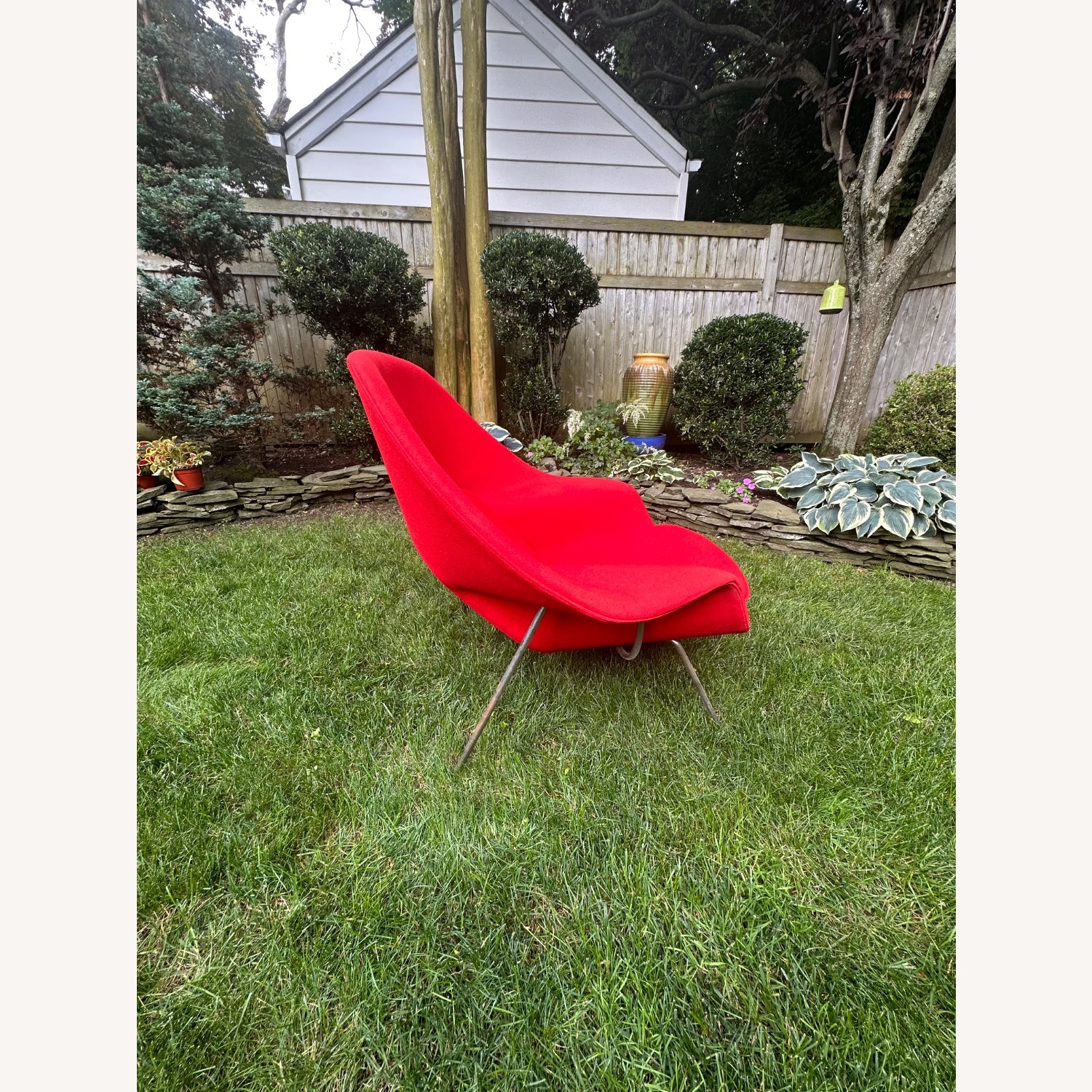 Vintage/Antique Red Fabric Accent Chair - image-9