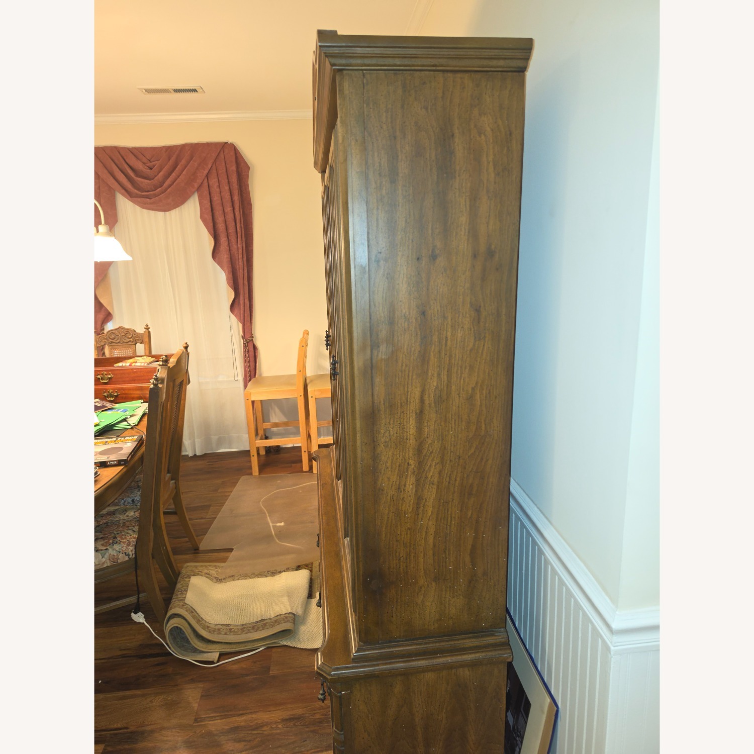 Vintage/Antique Dark Brown Wood Sideboard - image-3