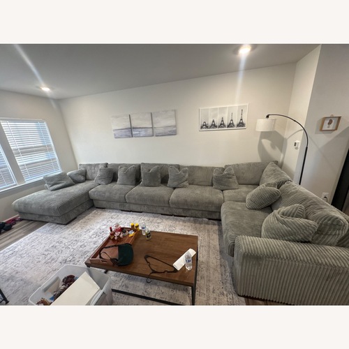 Used Ashley Lindyn 6-Piece Sectional Sofa Left-Arm Chaise for sale on AptDeco