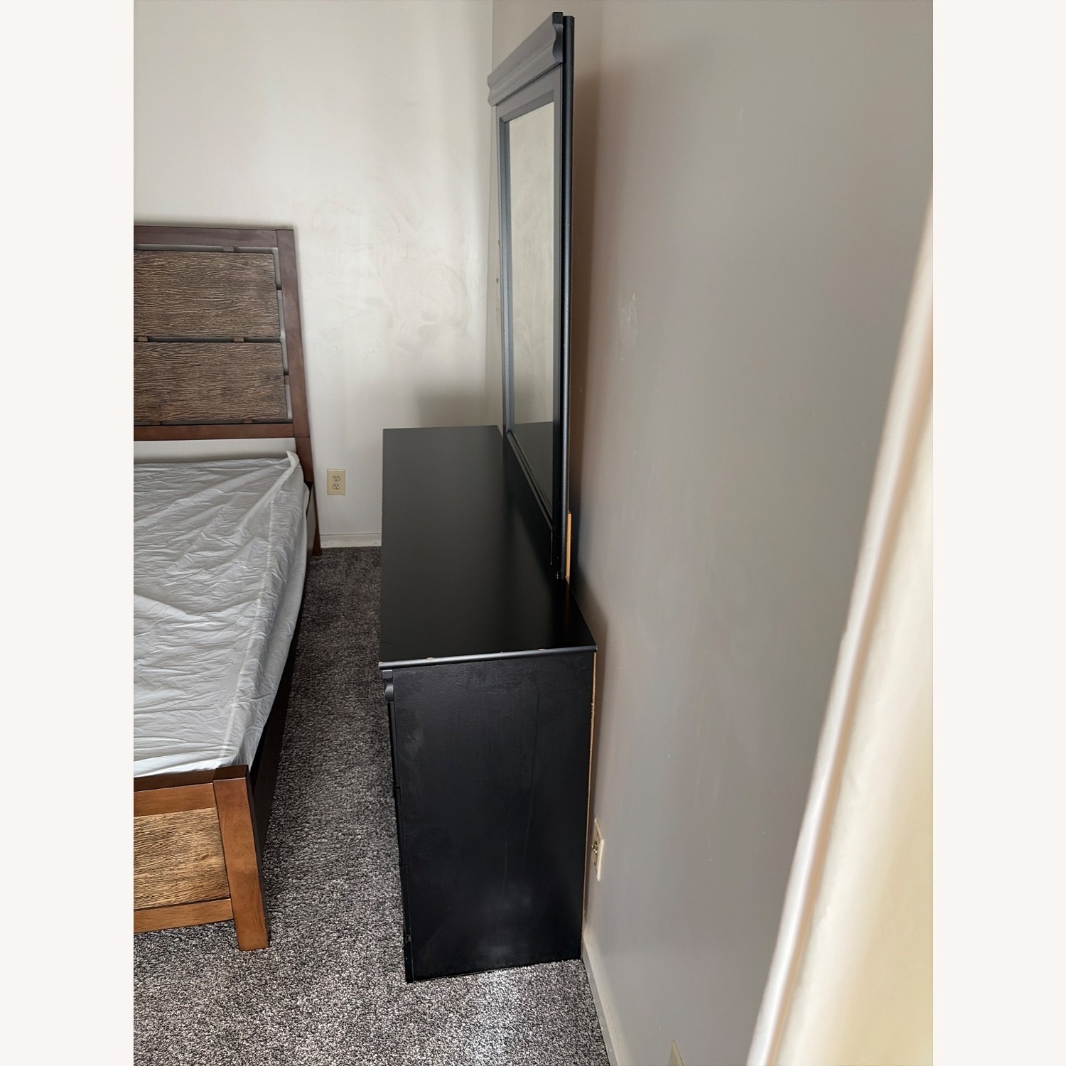 Larkspur Panel Bed - image-6