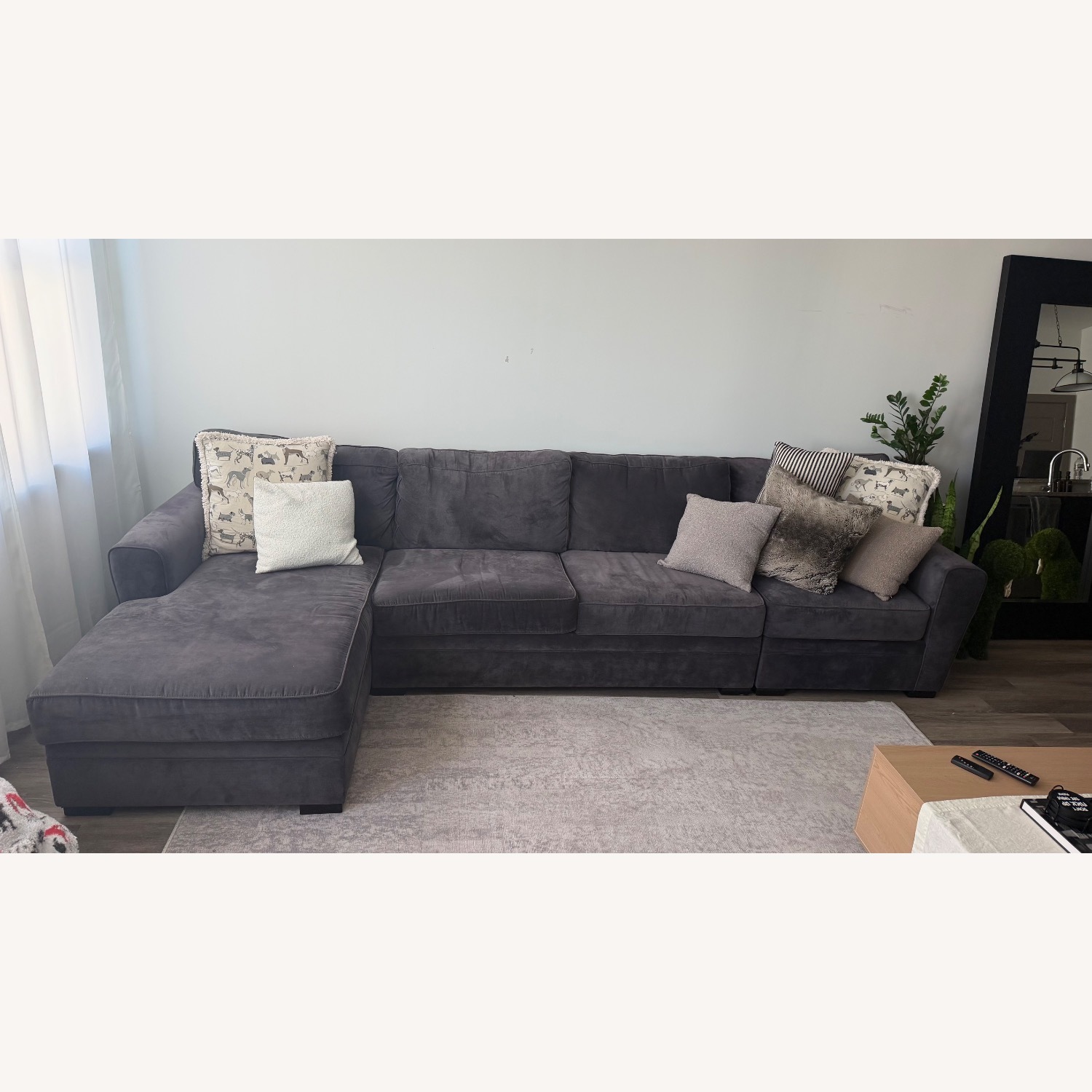 Pull Out Sleeper L Shape Couch - image-1