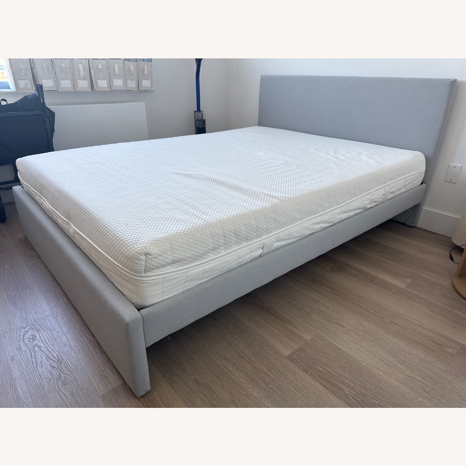 IKEA GLADSTAD Light Gray Wood Queen Bed - image-3
