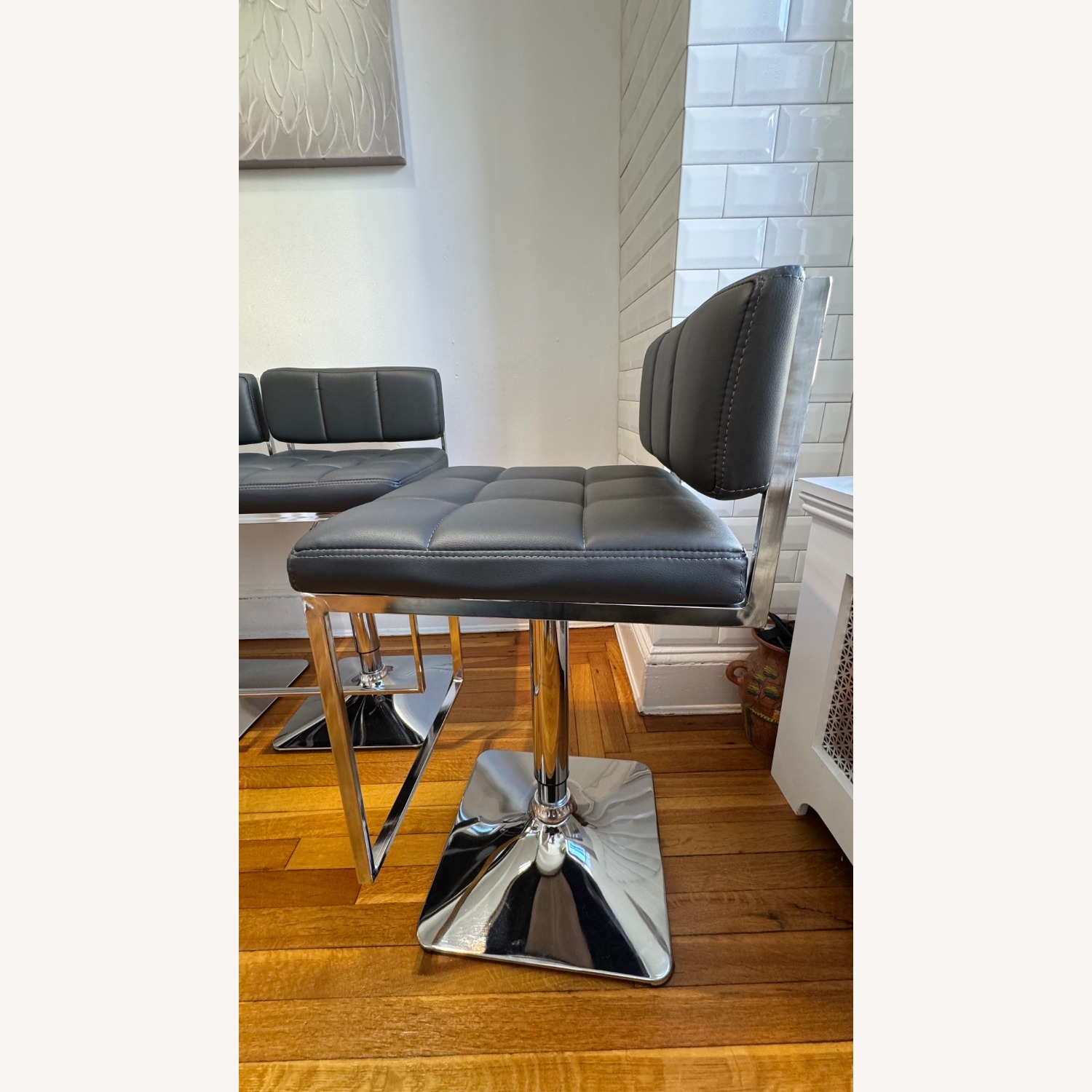 Coaster Gray and Chrome Adjustable Bar Stools, Set of 4 - image-3
