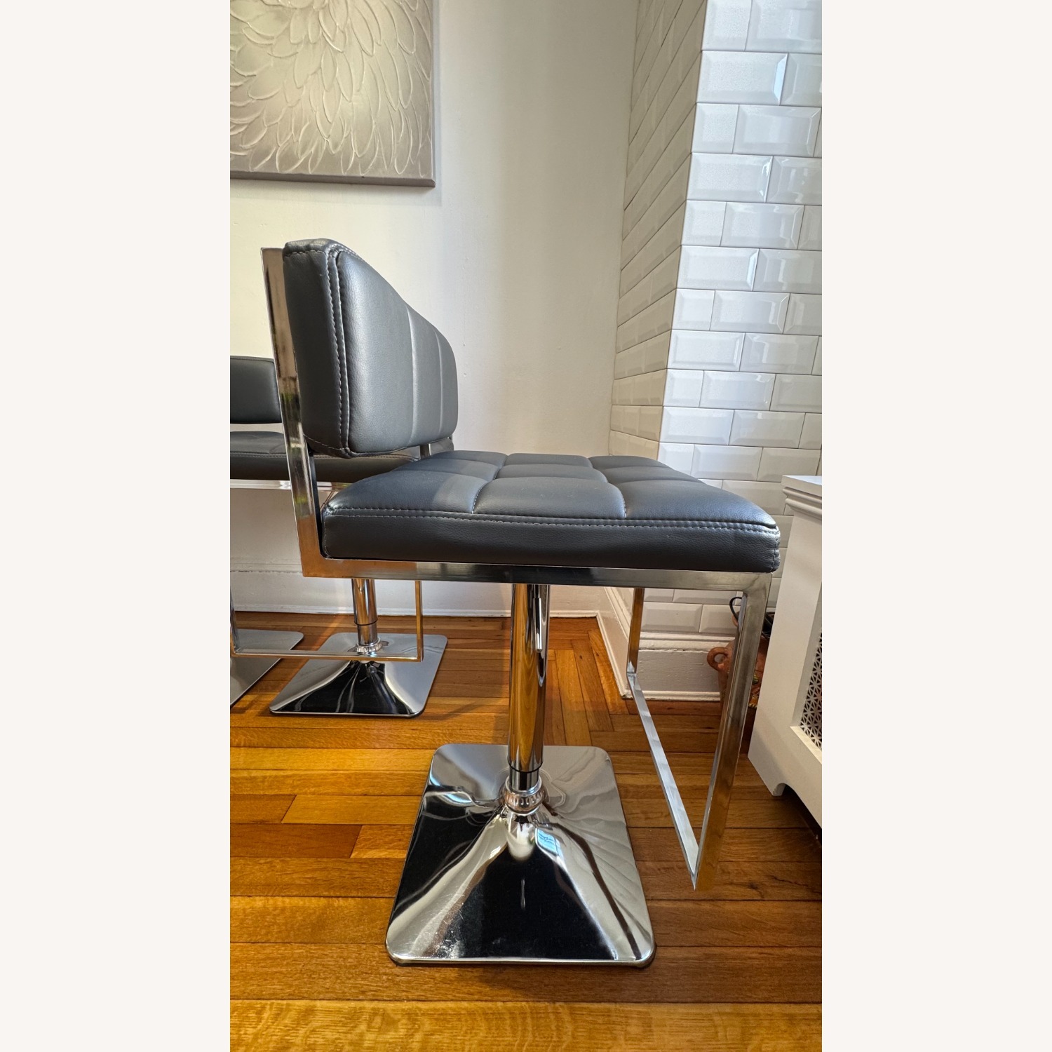 Coaster Gray and Chrome Adjustable Bar Stools, Set of 4 - image-6