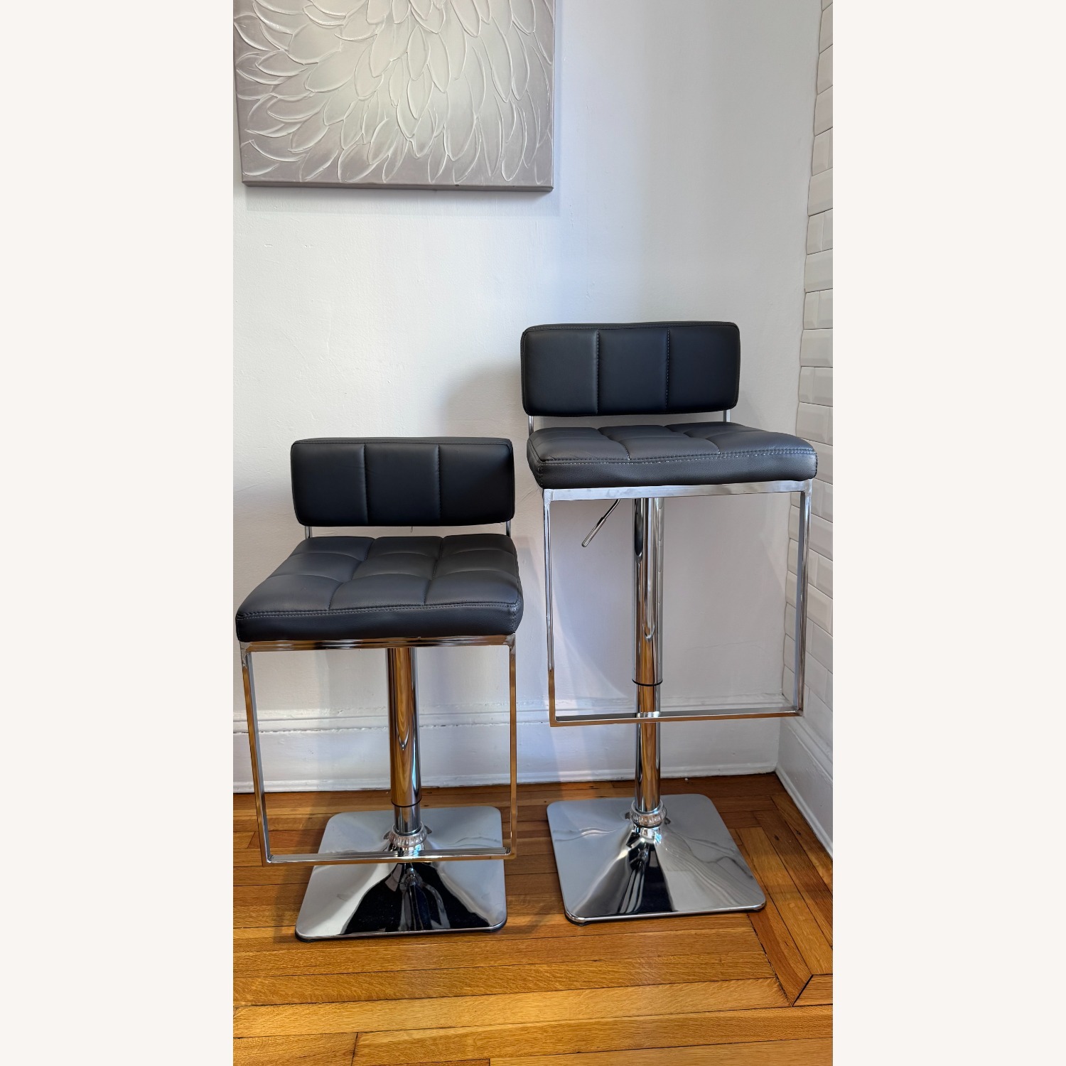 Coaster Gray and Chrome Adjustable Bar Stools, Set of 4 - image-5