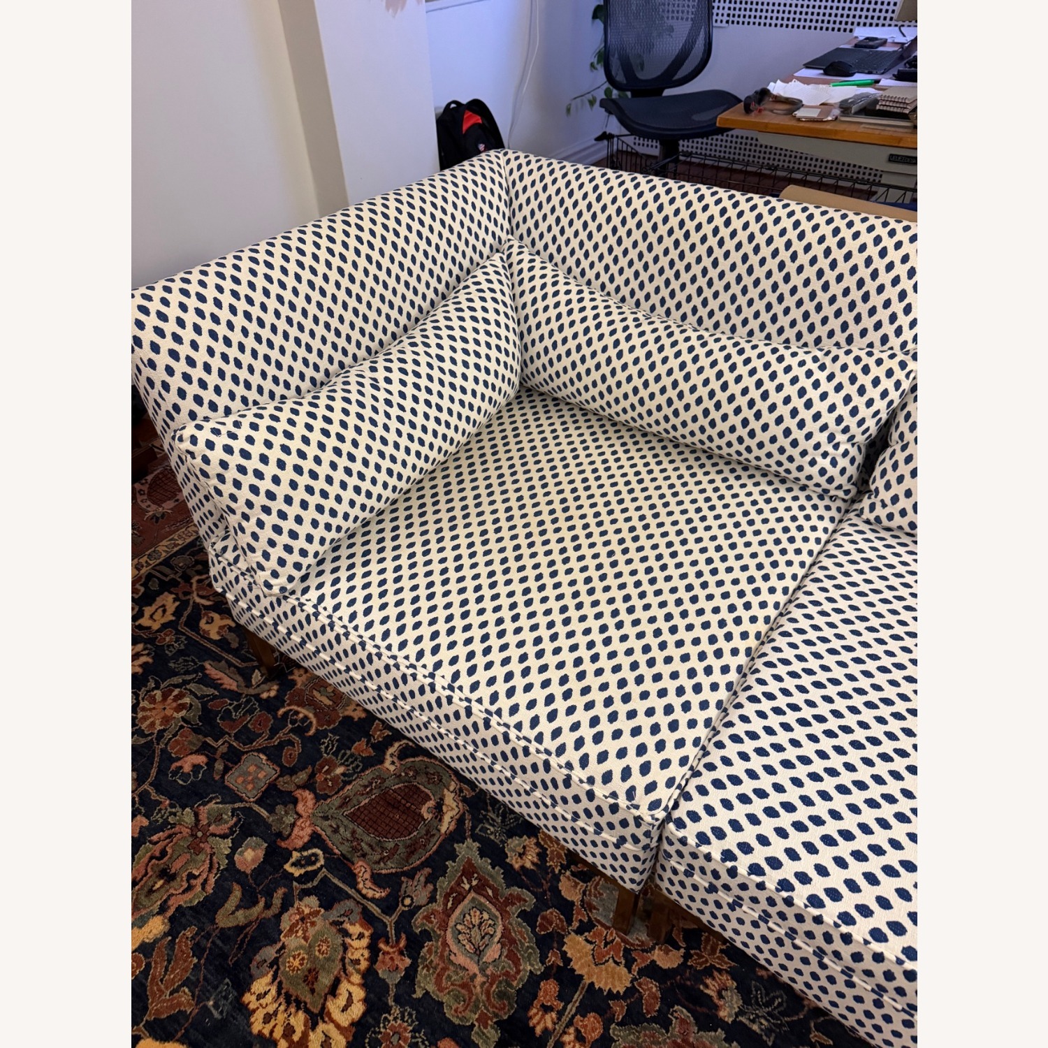 Pair of Lounge Chairs White with Navy Pattern - image-5