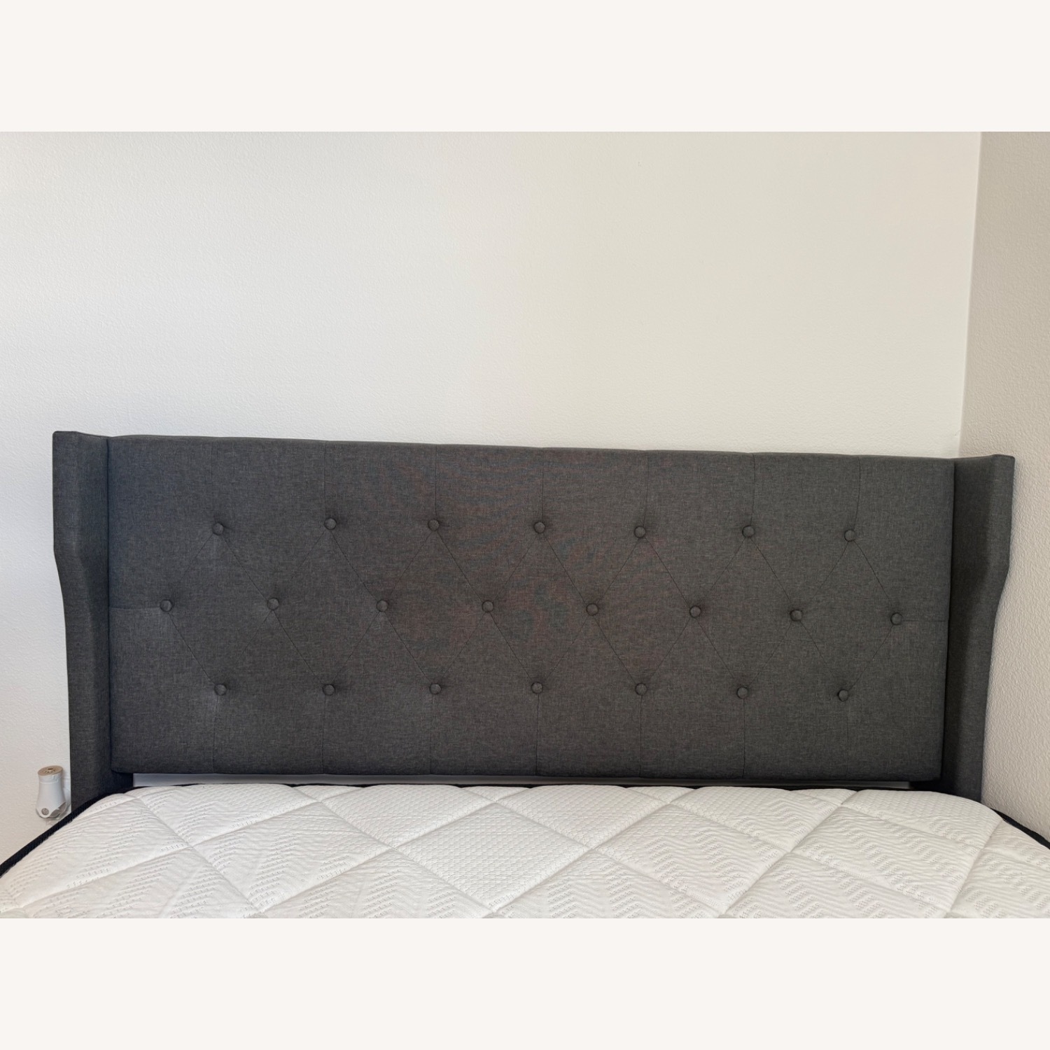Walmart Dark Gray Fabric Queen Bed - image-5