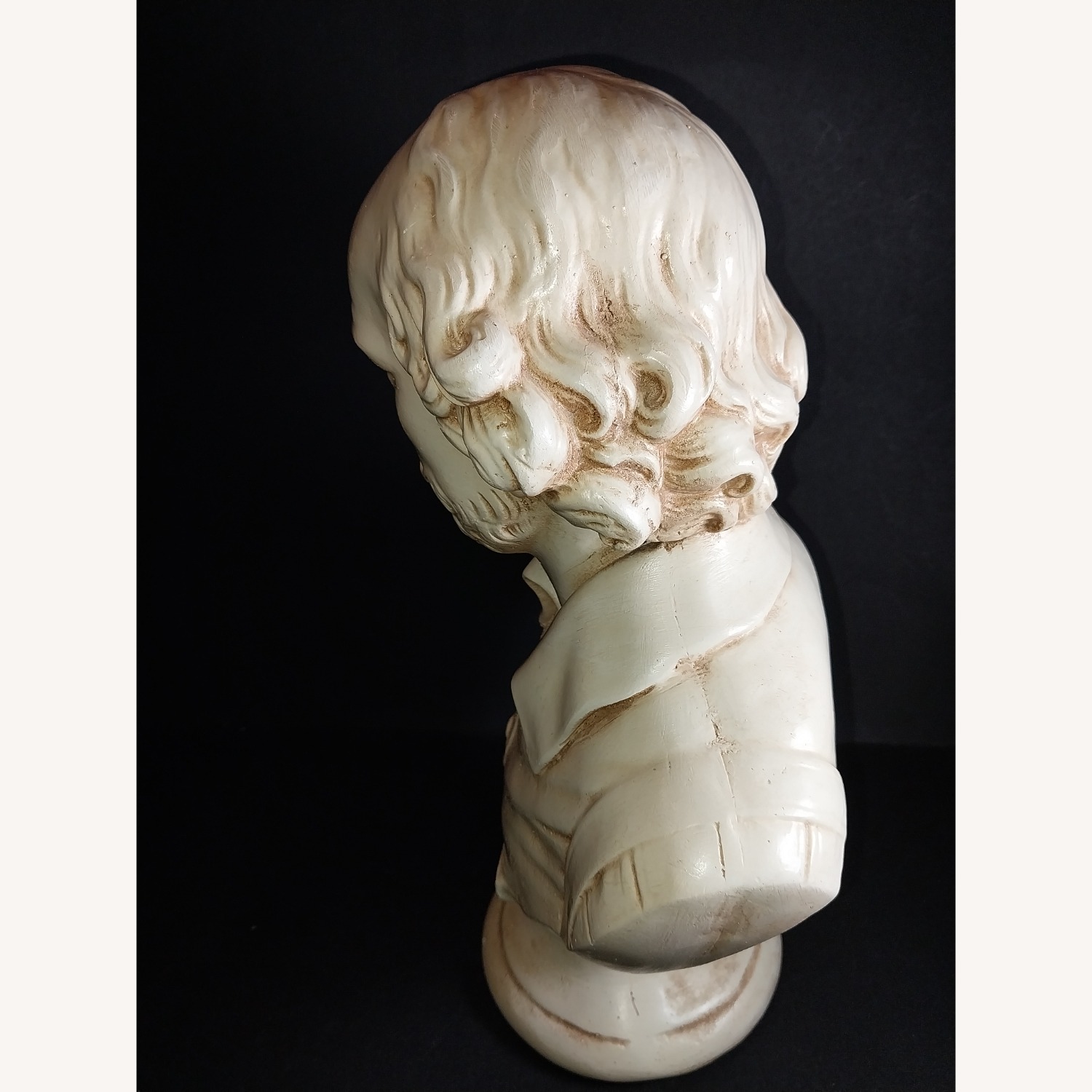 William Shakespeare Ceramic Bust - image-7