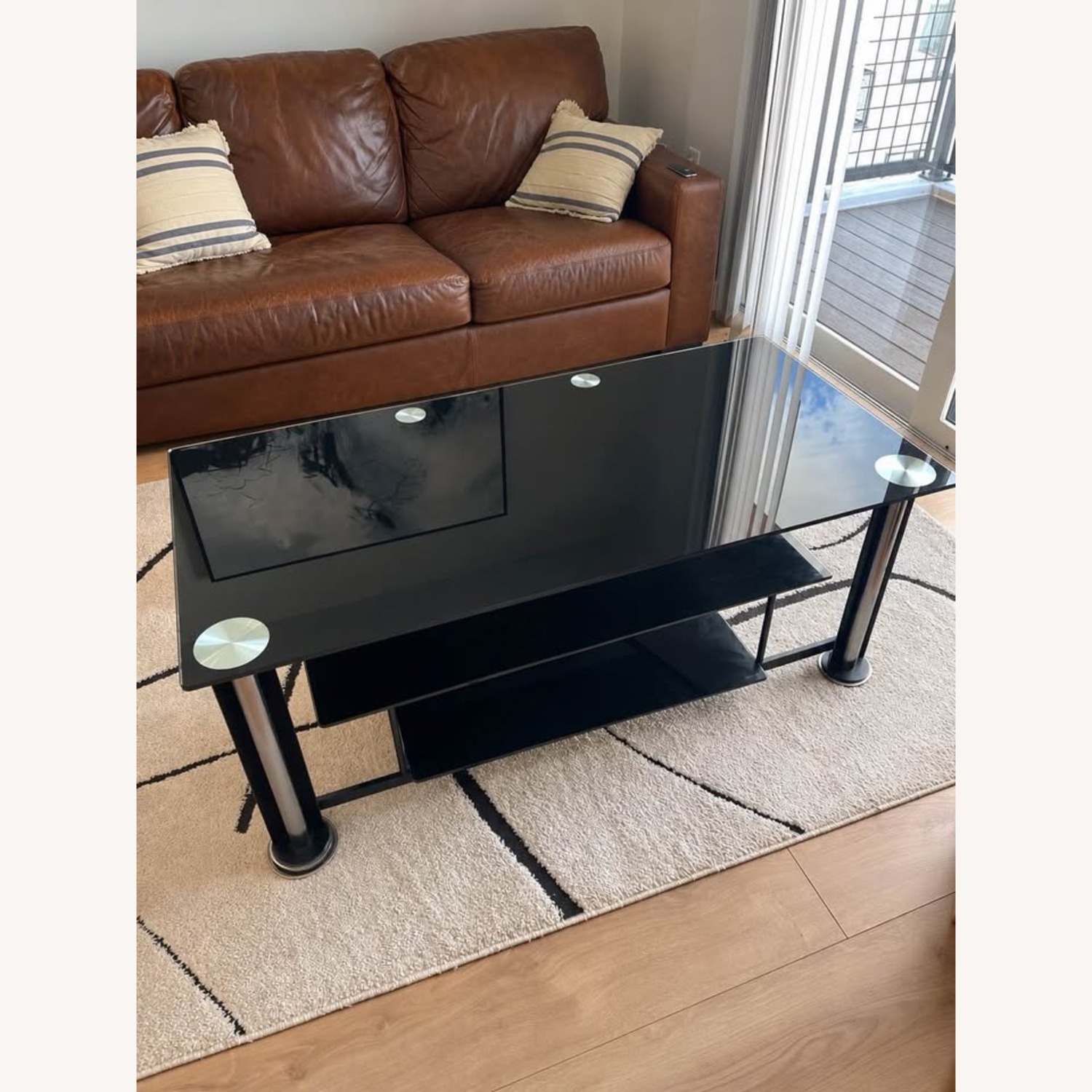 Black Glass Media Storage - image-3