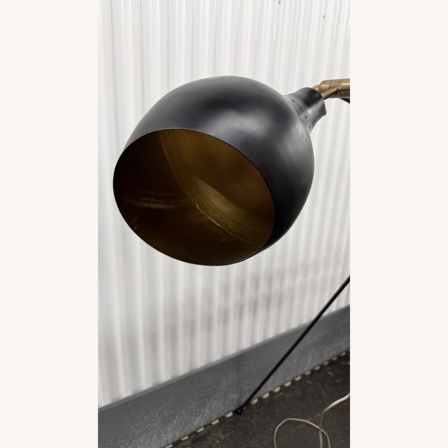 Black Floor Lamp - image-4