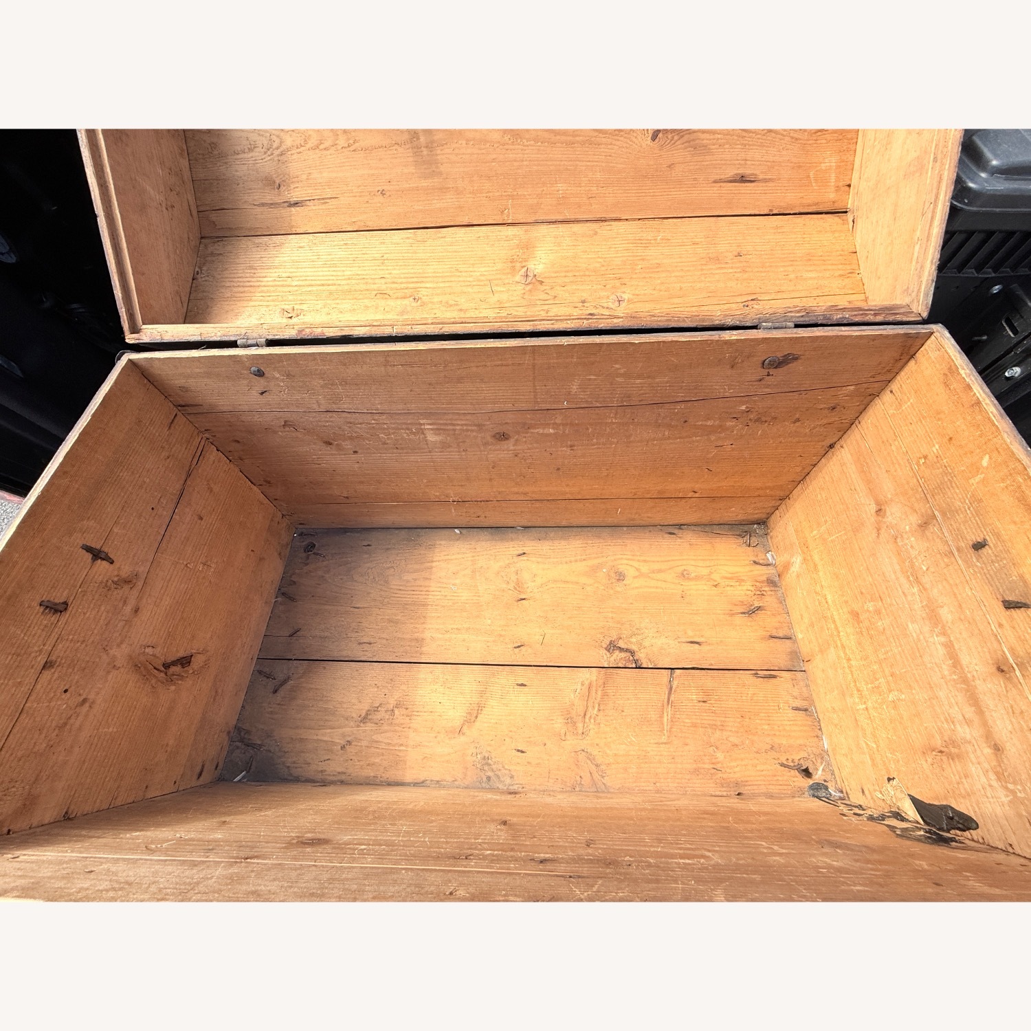 Vintage/Antique Finds Dark Brown Wood Chest - image-4