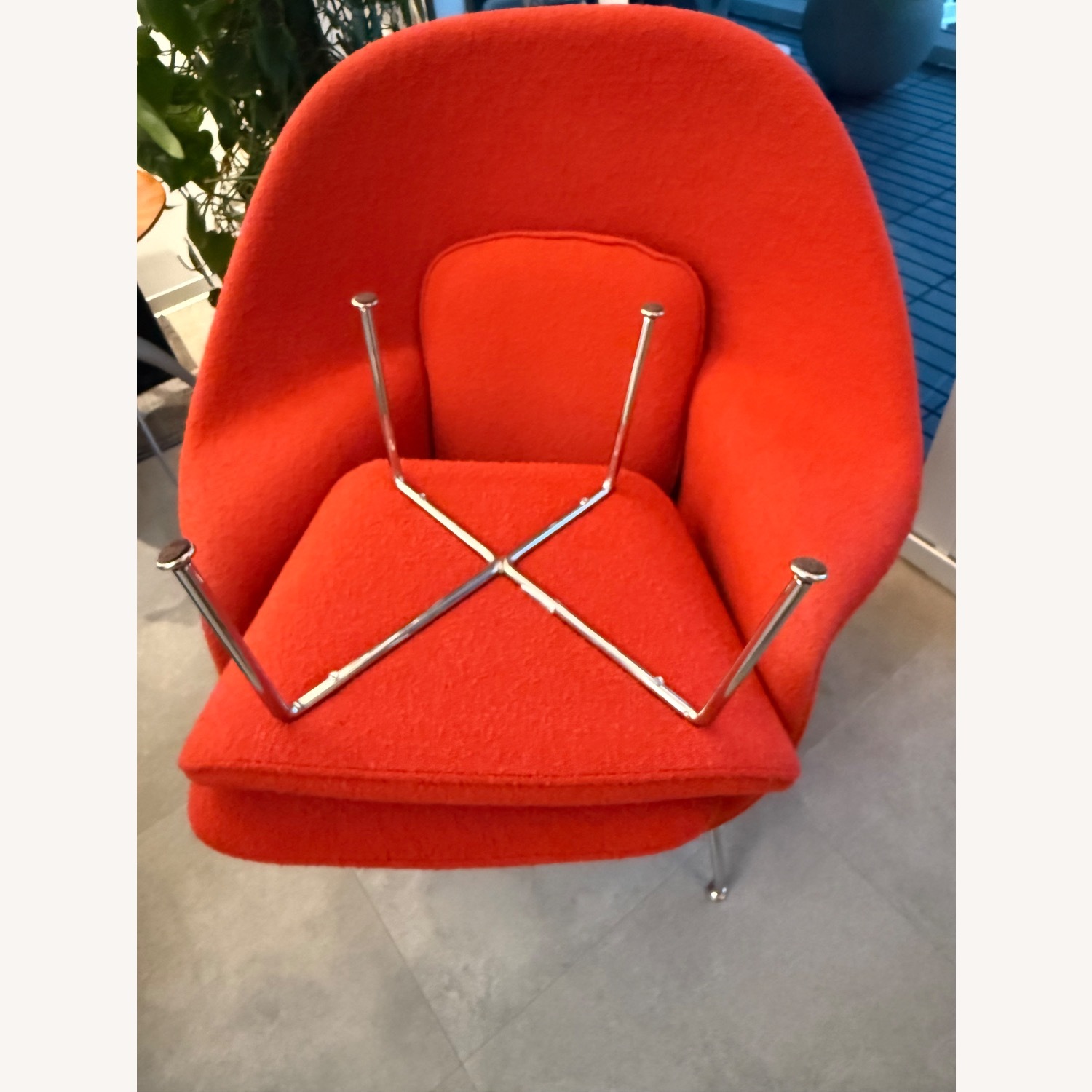 Knoll Womb Living Lounge Chair & Ottoman - image-10