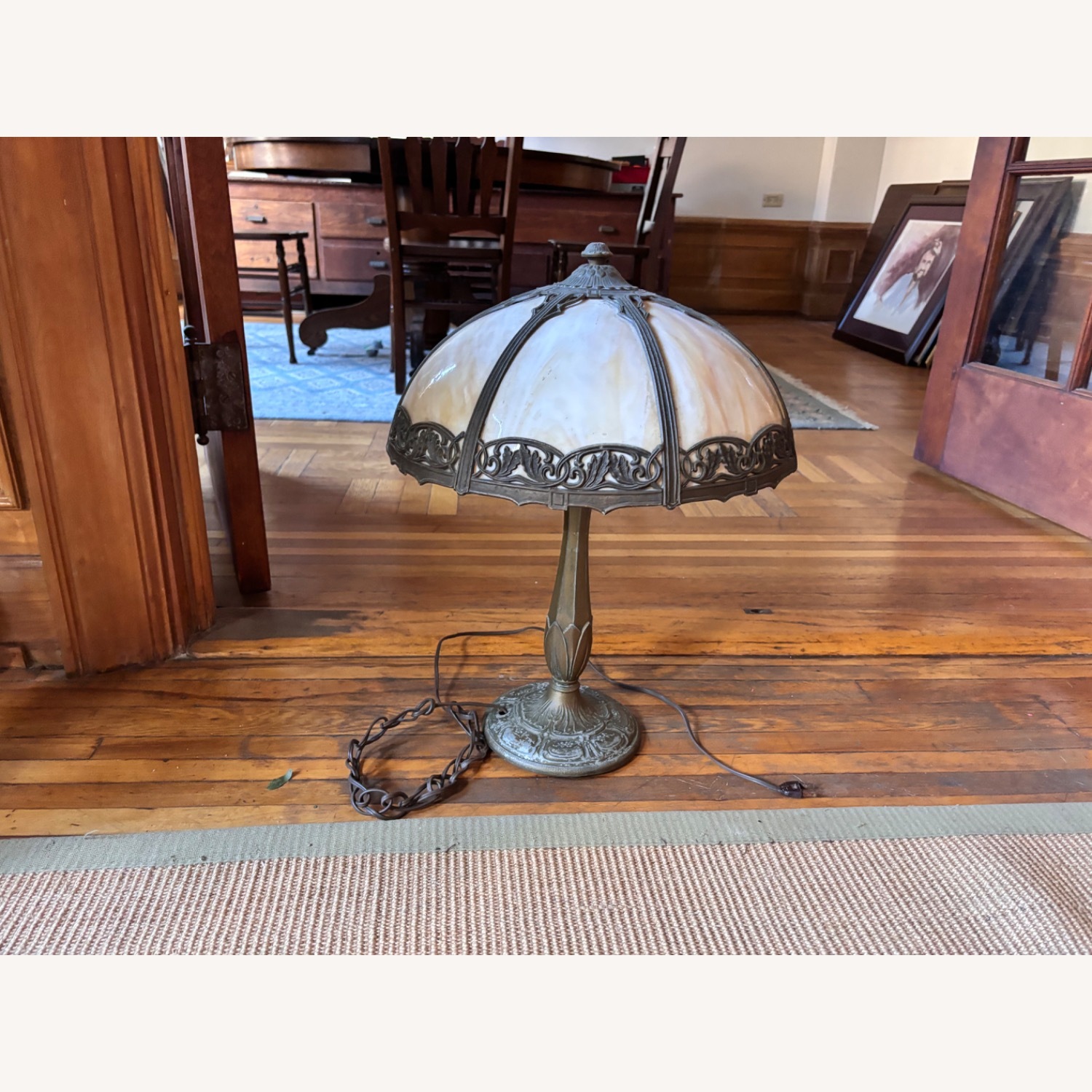 Vintage/Antique Table Lamp - image-2