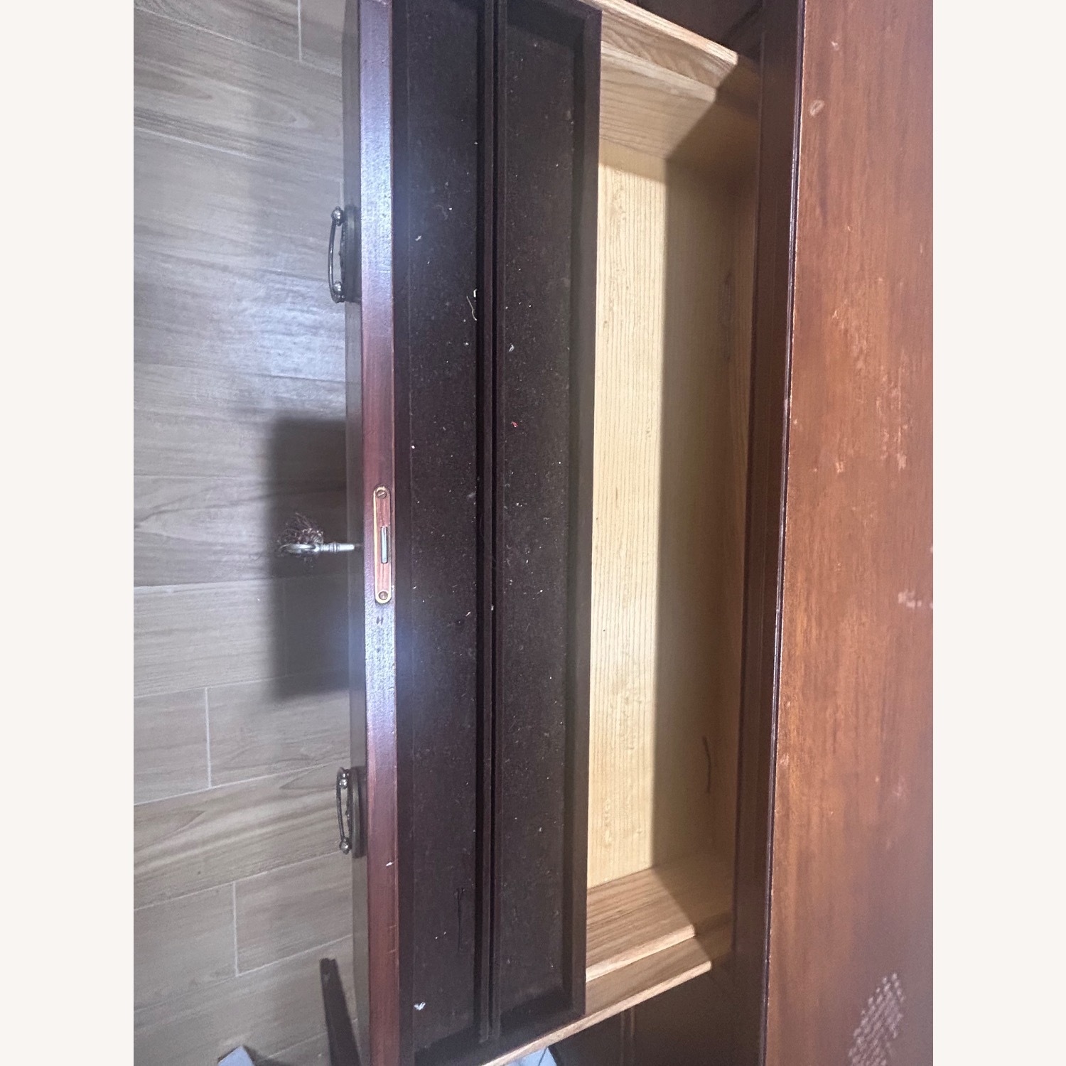 Ethan Allen Dresser included Mirror - image-2