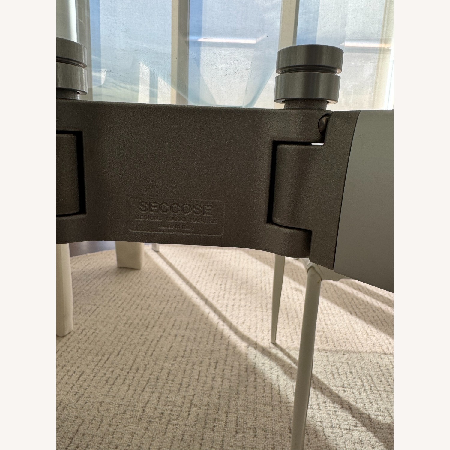 Seccose Metra Glass Dining Table – Makio Hasuike - image-4