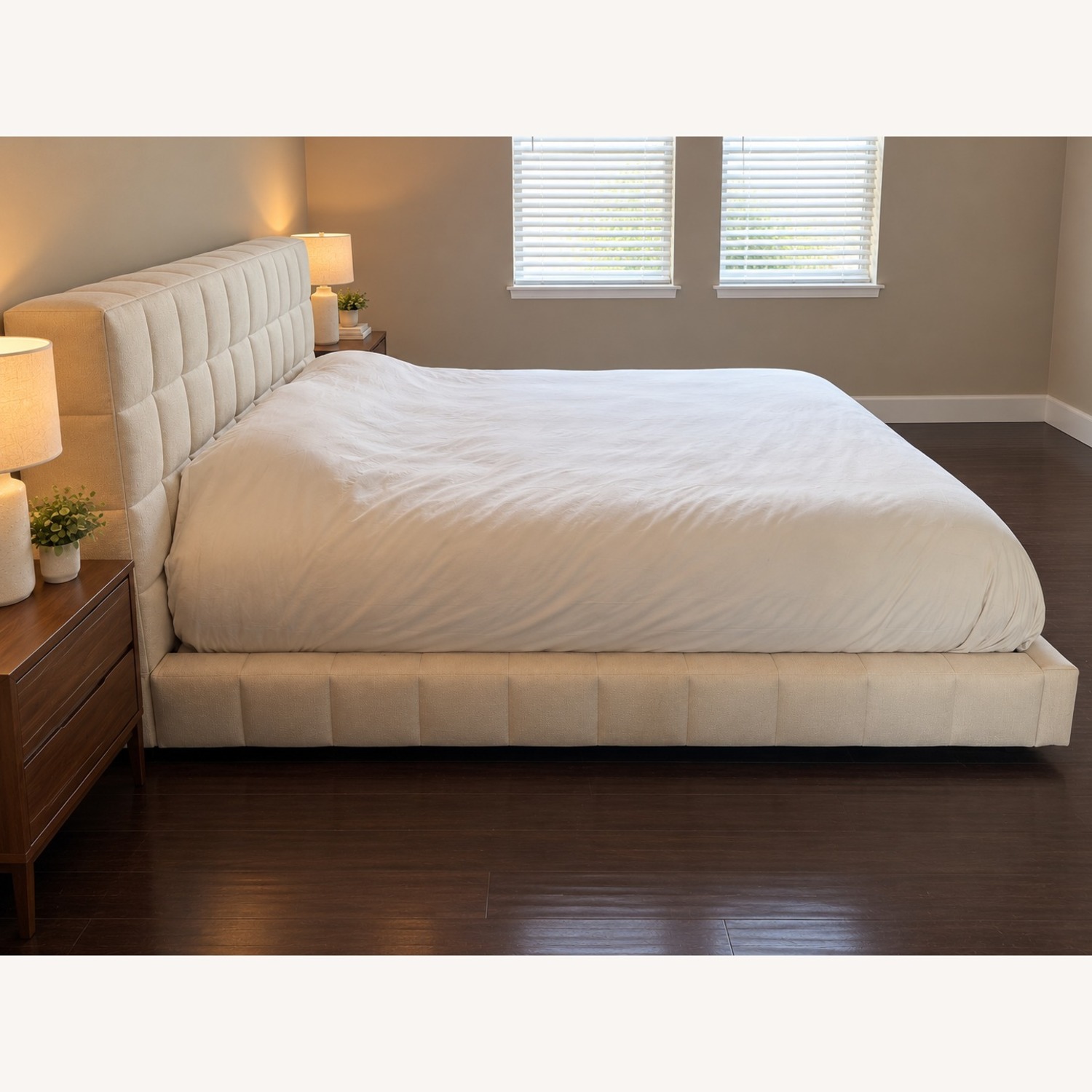 Modloft Modern Thompson Bed Fabric Cal King - image-3