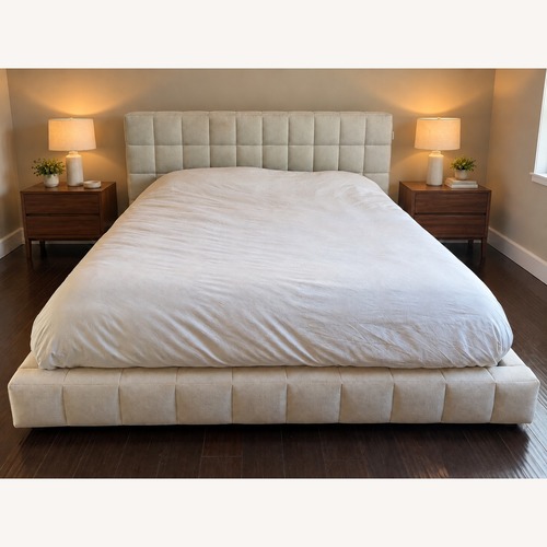 Used Modloft Modern Thompson Bed Fabric Cal King for sale on AptDeco