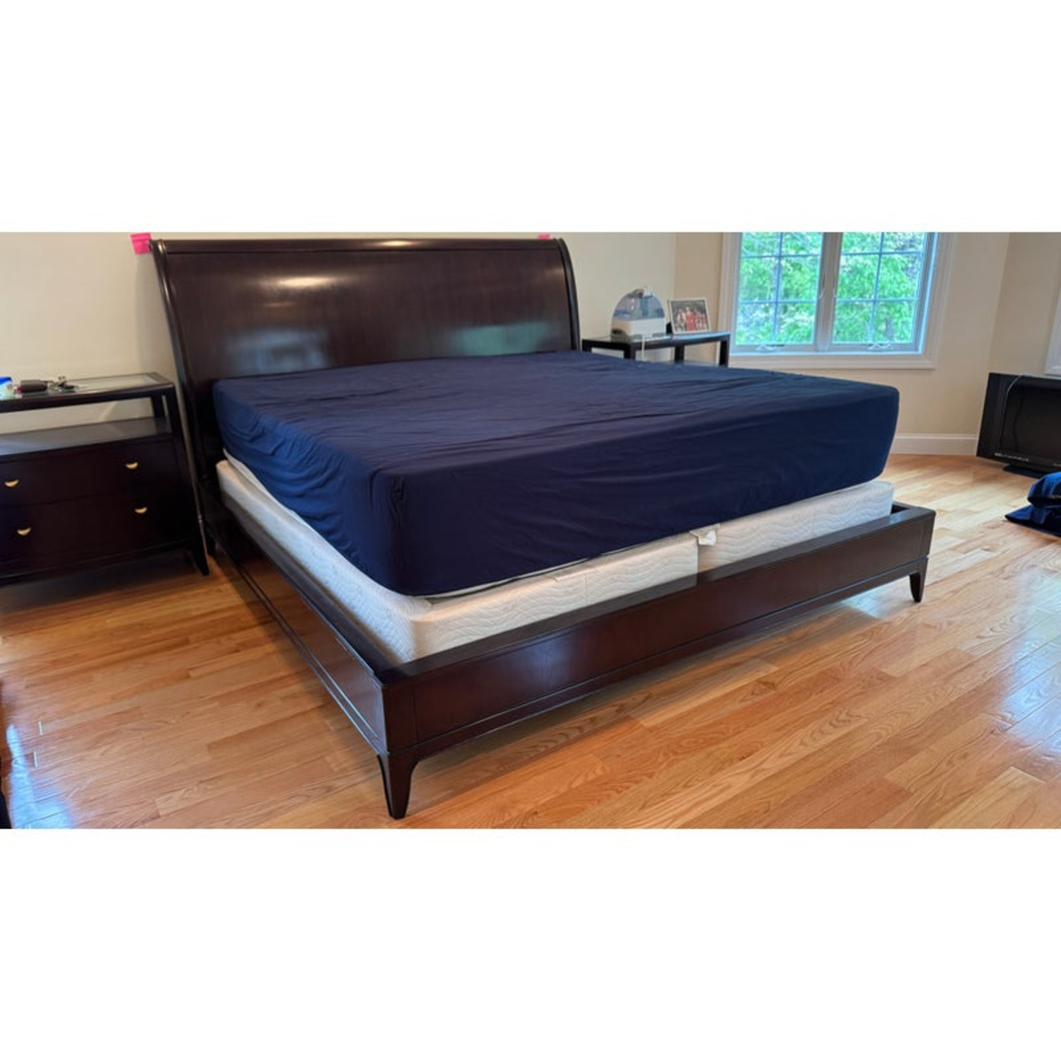 Thomasville Nocturne Bed Frame - image-8