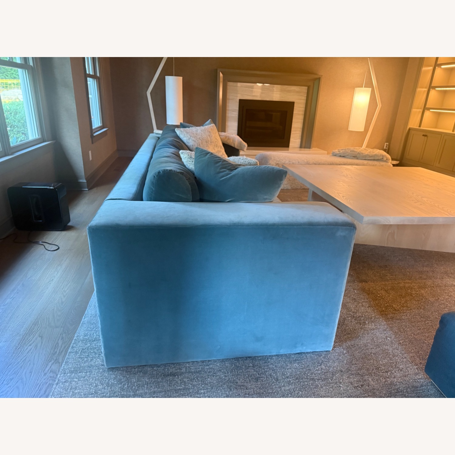 Custom made Verellen Esme sofa - image-3