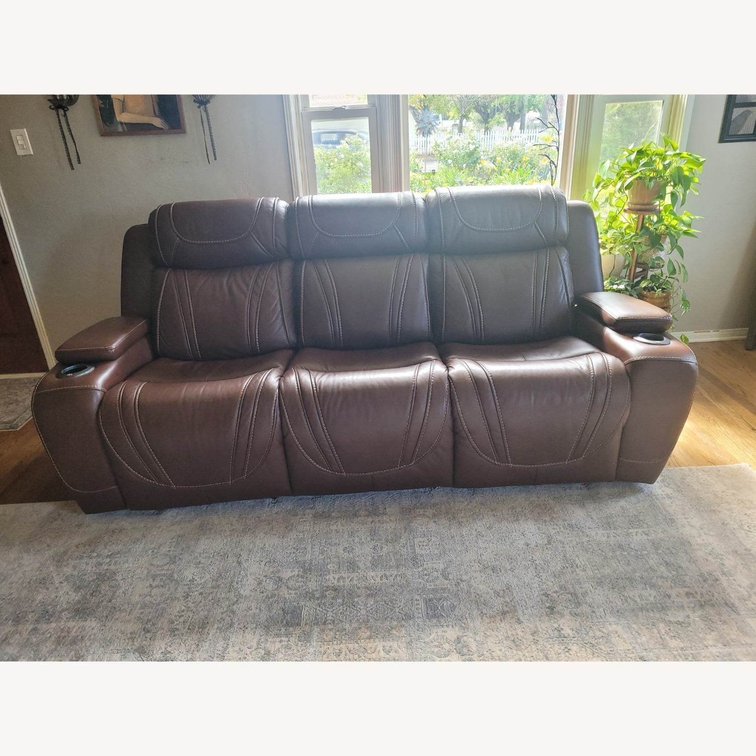Pair of Genuine Leather Electric Sofas - image-1