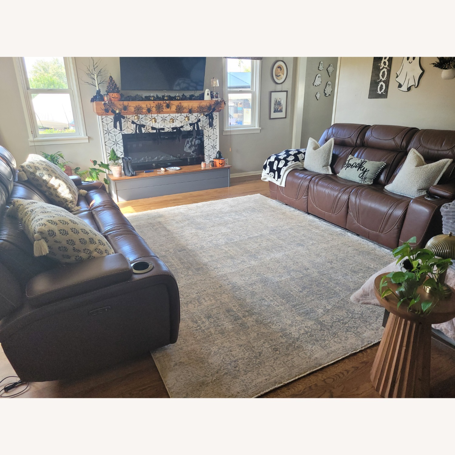 Pair of Genuine Leather Electric Sofas - image-5