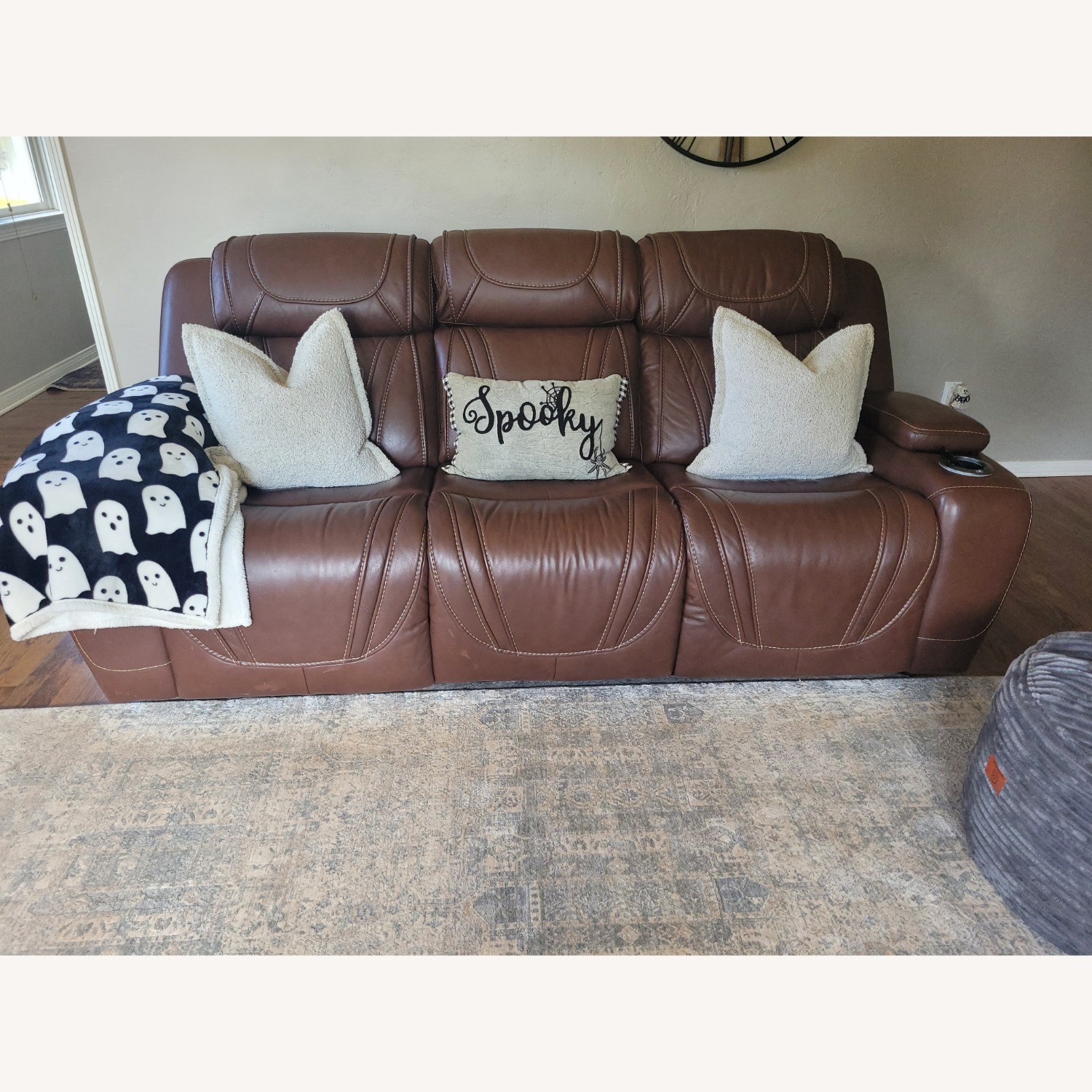 Pair of Genuine Leather Electric Sofas - image-4
