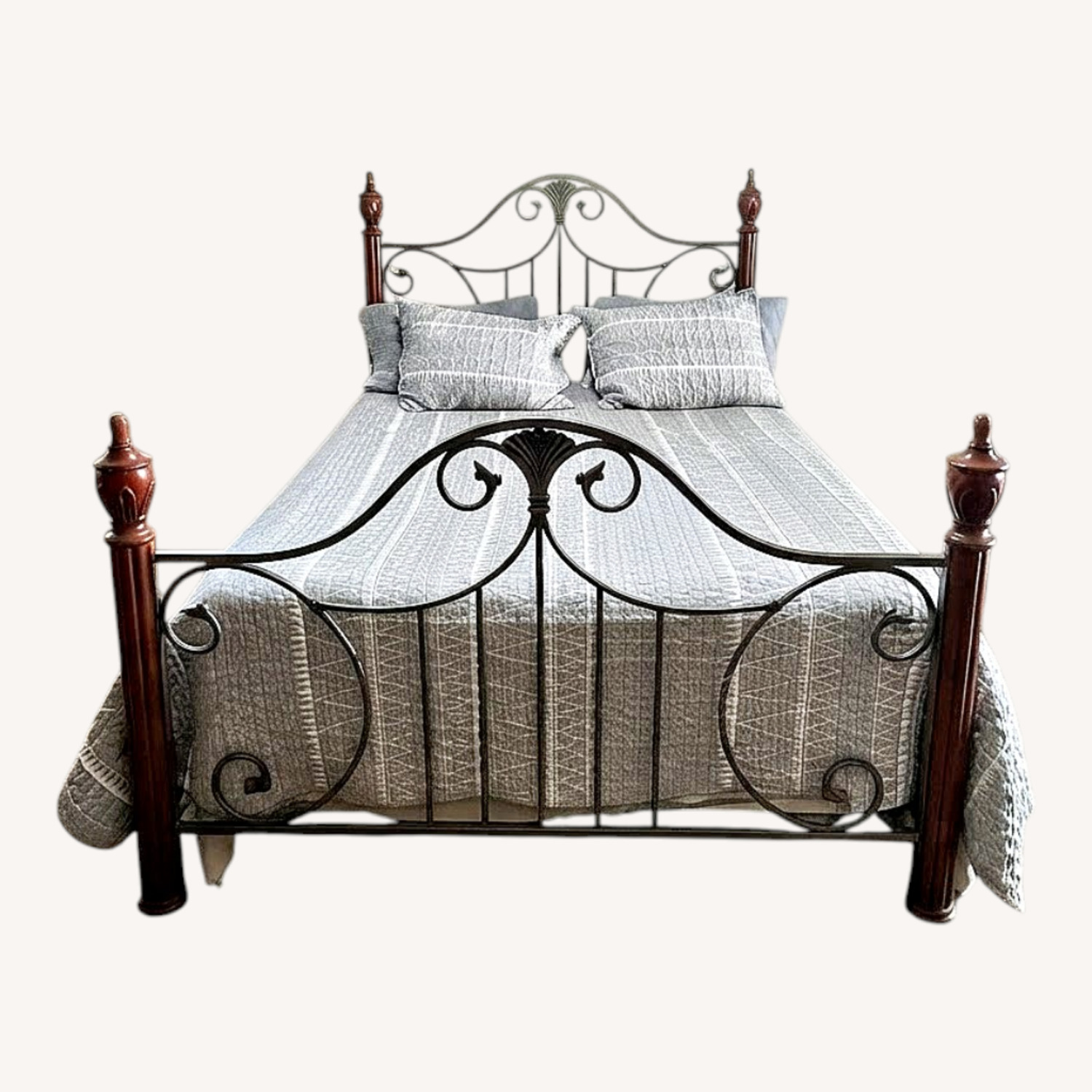 Vintage/Antique Finds Metal Queen Bed - image-7