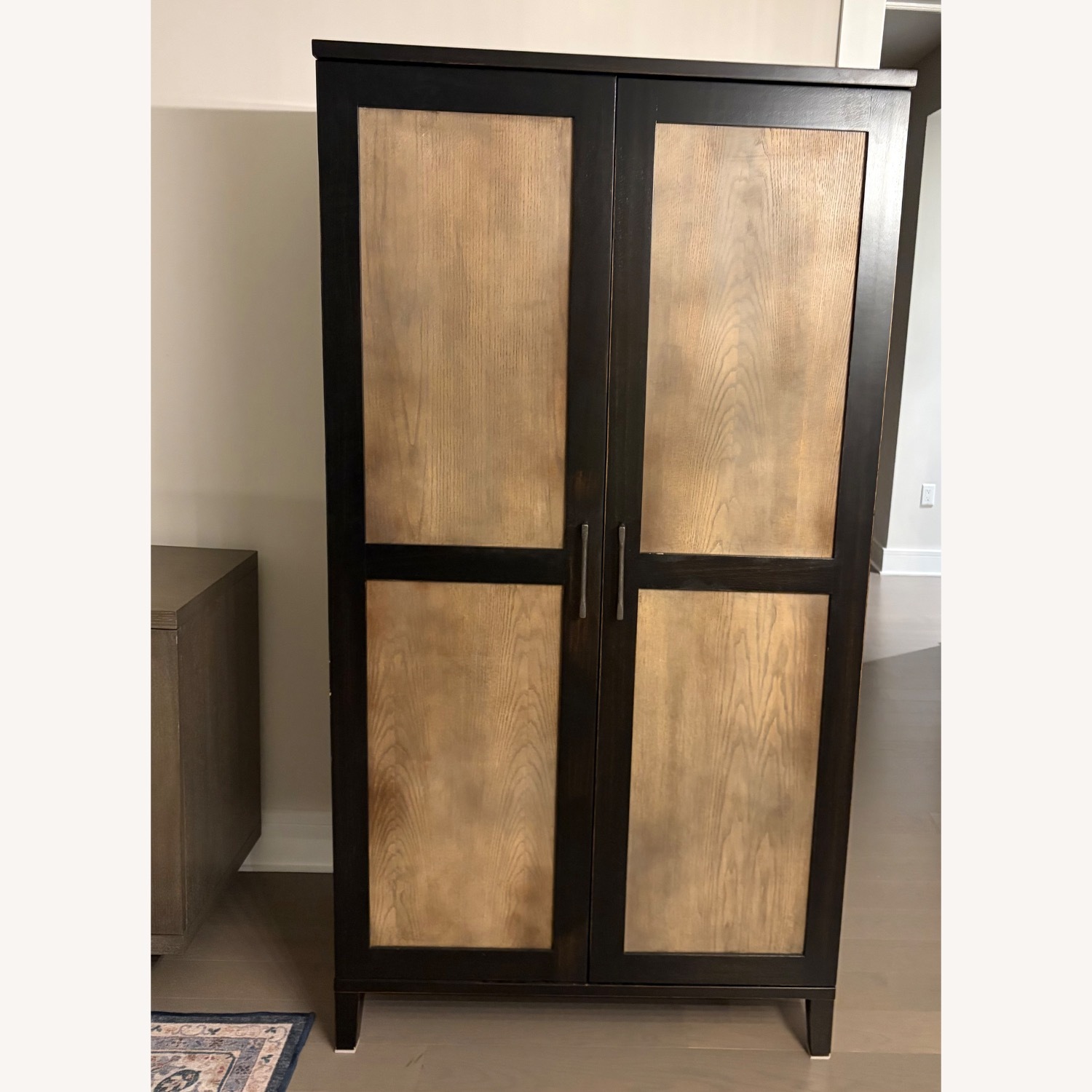 Elegant Wine & Bar Cabinet - image-1