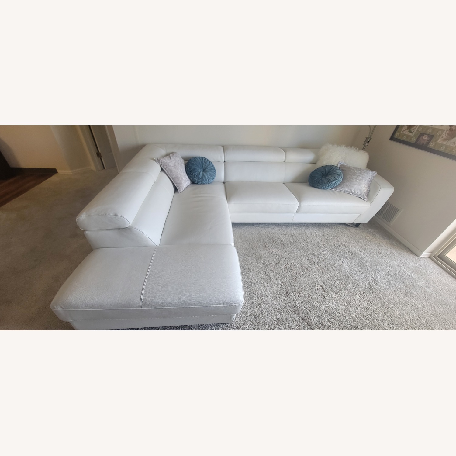 Nicoletti Calia Italian White Leather Sectional - image-4