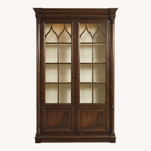 Used Leesburg Traditional Mahogany Display Cabinet for sale on AptDeco