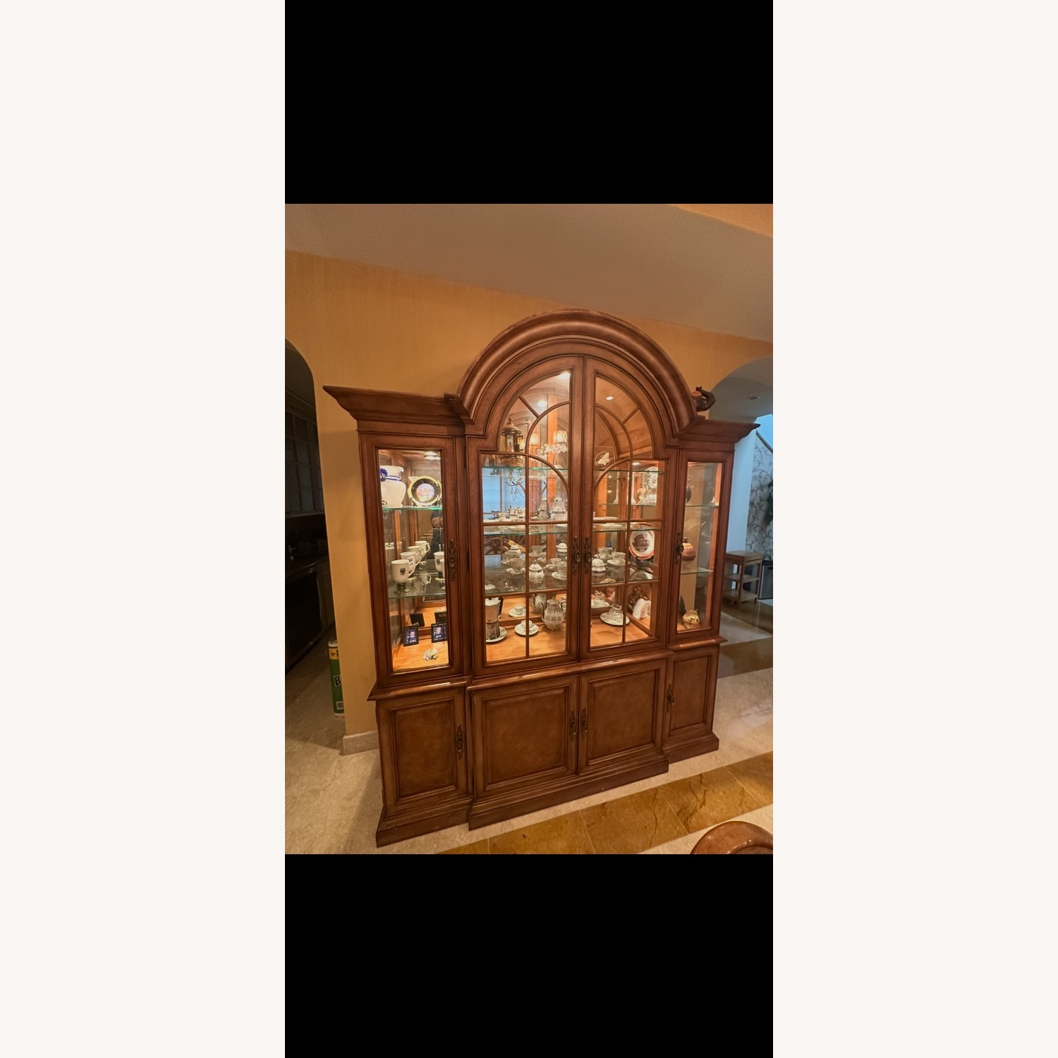 Thomasville Furniture Industries Wall Unit - image-2