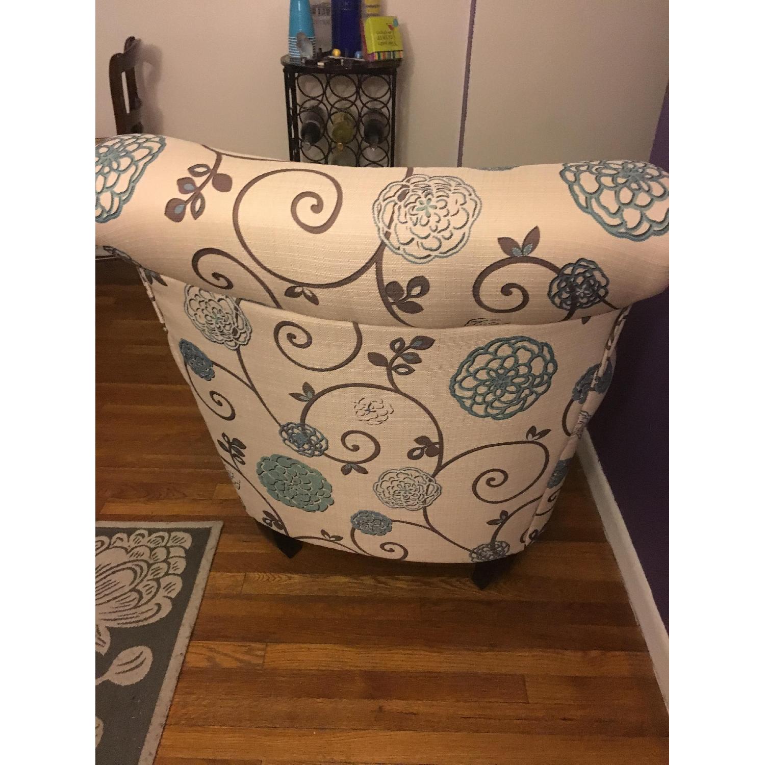 Floral Pattern Arm Chair - image-4