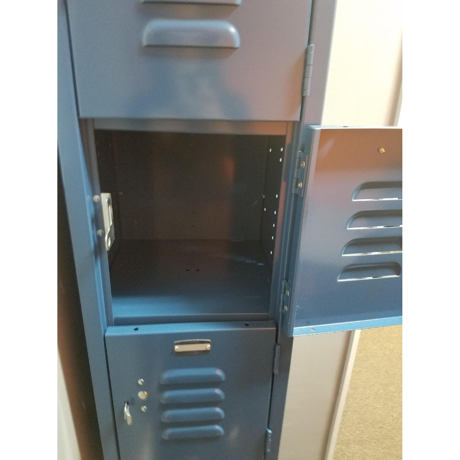 Standard Metal Locker - image-5