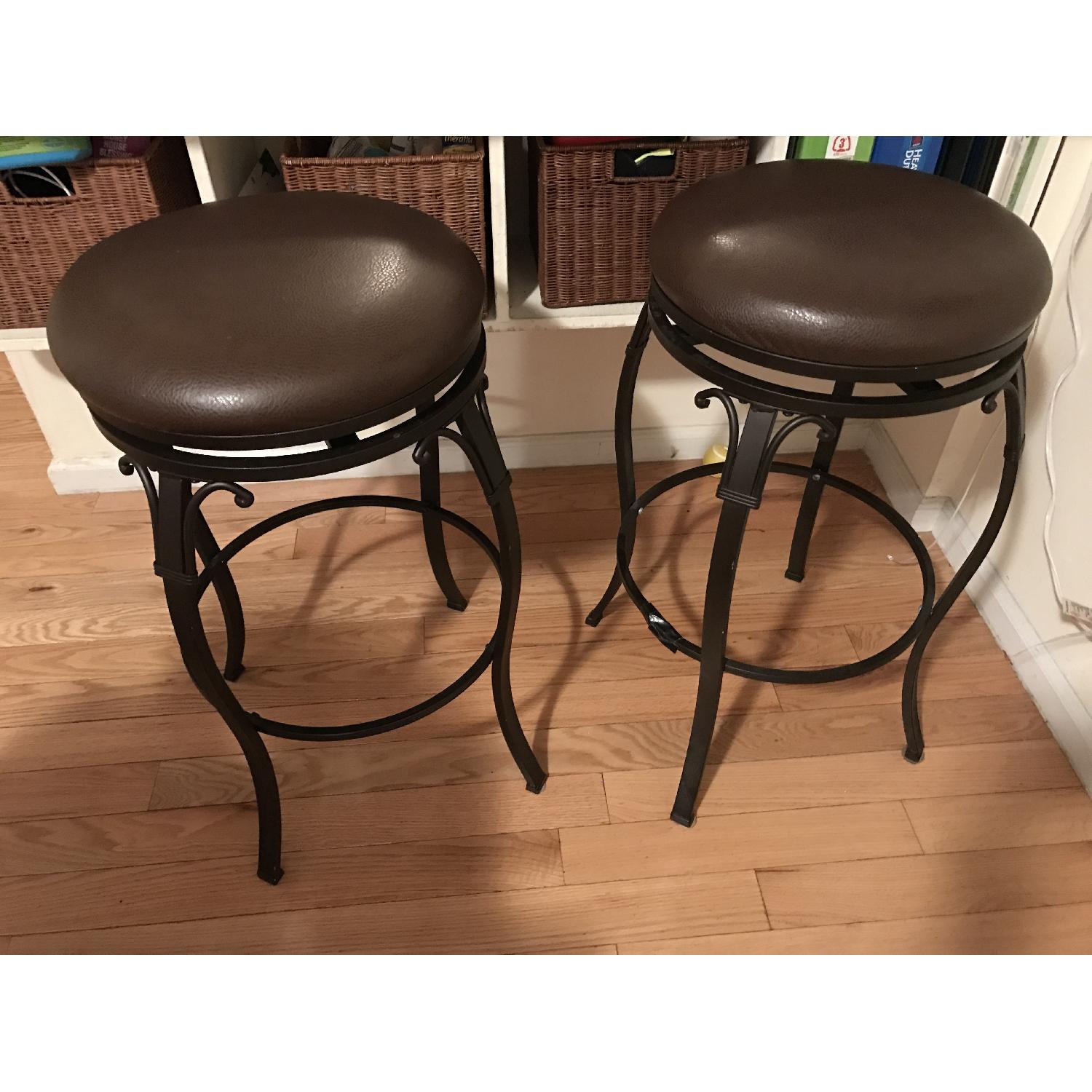 Glass Bar Table w/ 4 Bar Stools - image-5