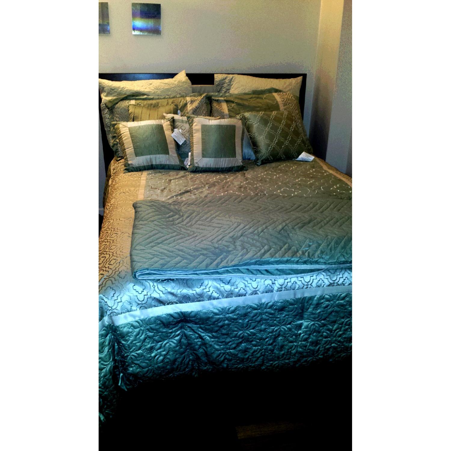 Italian Full-Sized Storage Bedframe w/ White Leather Headboard - image-1